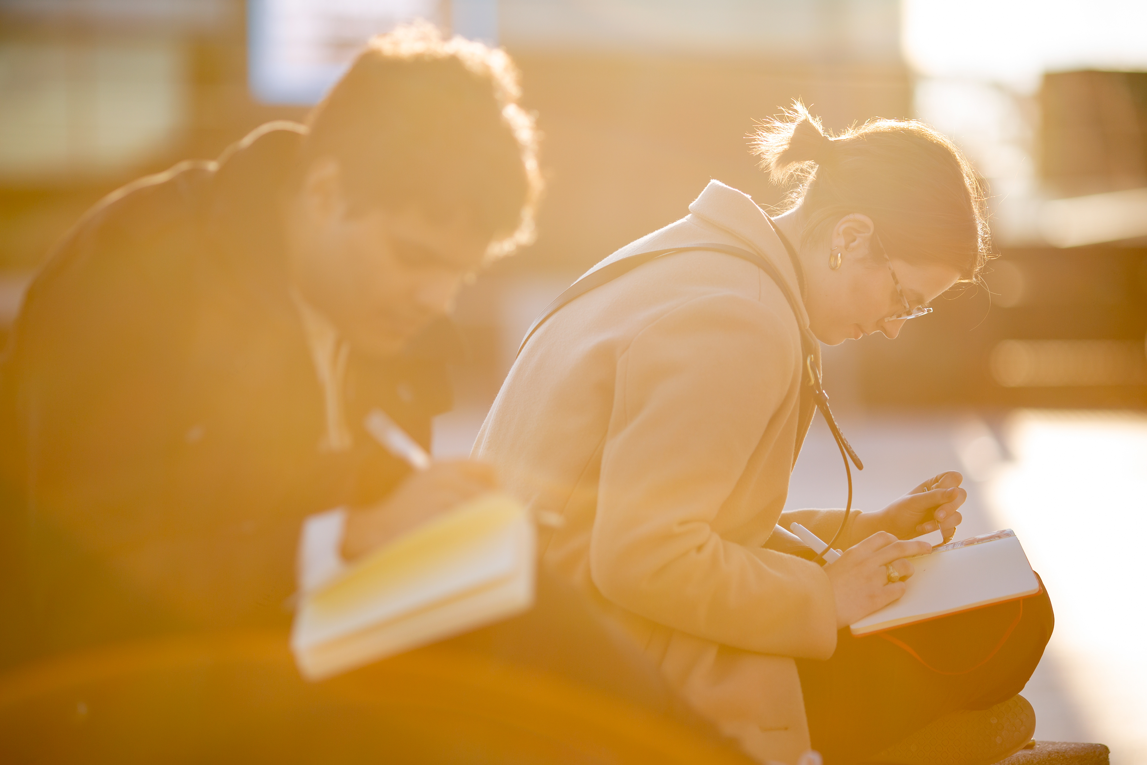 January 30, 2023, Madrid, ESP: Students Ava Greaney and Ekaansh Kalra sketch outside for a class while on a field trip for their study abroad program at IE University, in Madrid, Monday, January 30, 2023. (Photo by Aiden Shertzer)