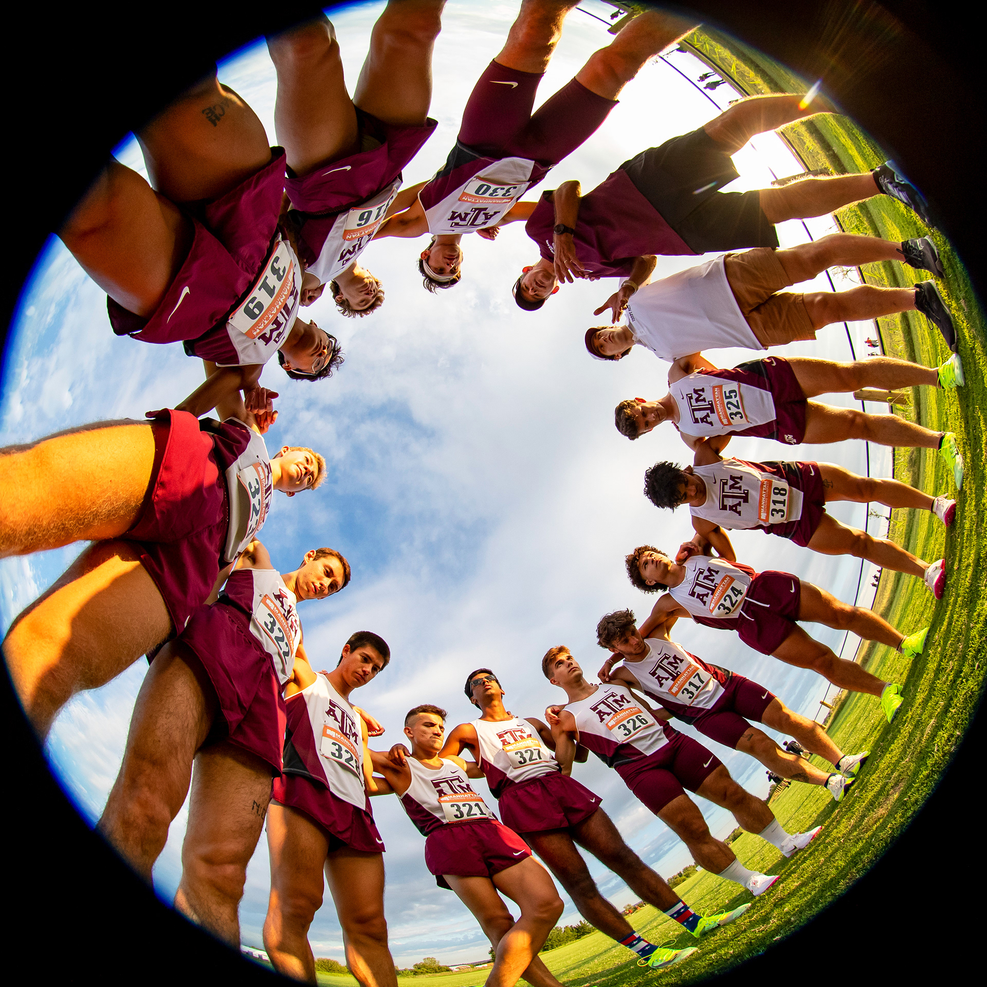 STILLWATER, OK - September 01, 2022 - The Texas A&M Aggies huddle up prior to the Cowboy Preview Cross Country Meet at the OSU Cross Country Course in Stillwater, Oklahoma. Photo By Aiden Shertzer/Texas A&M Athletics