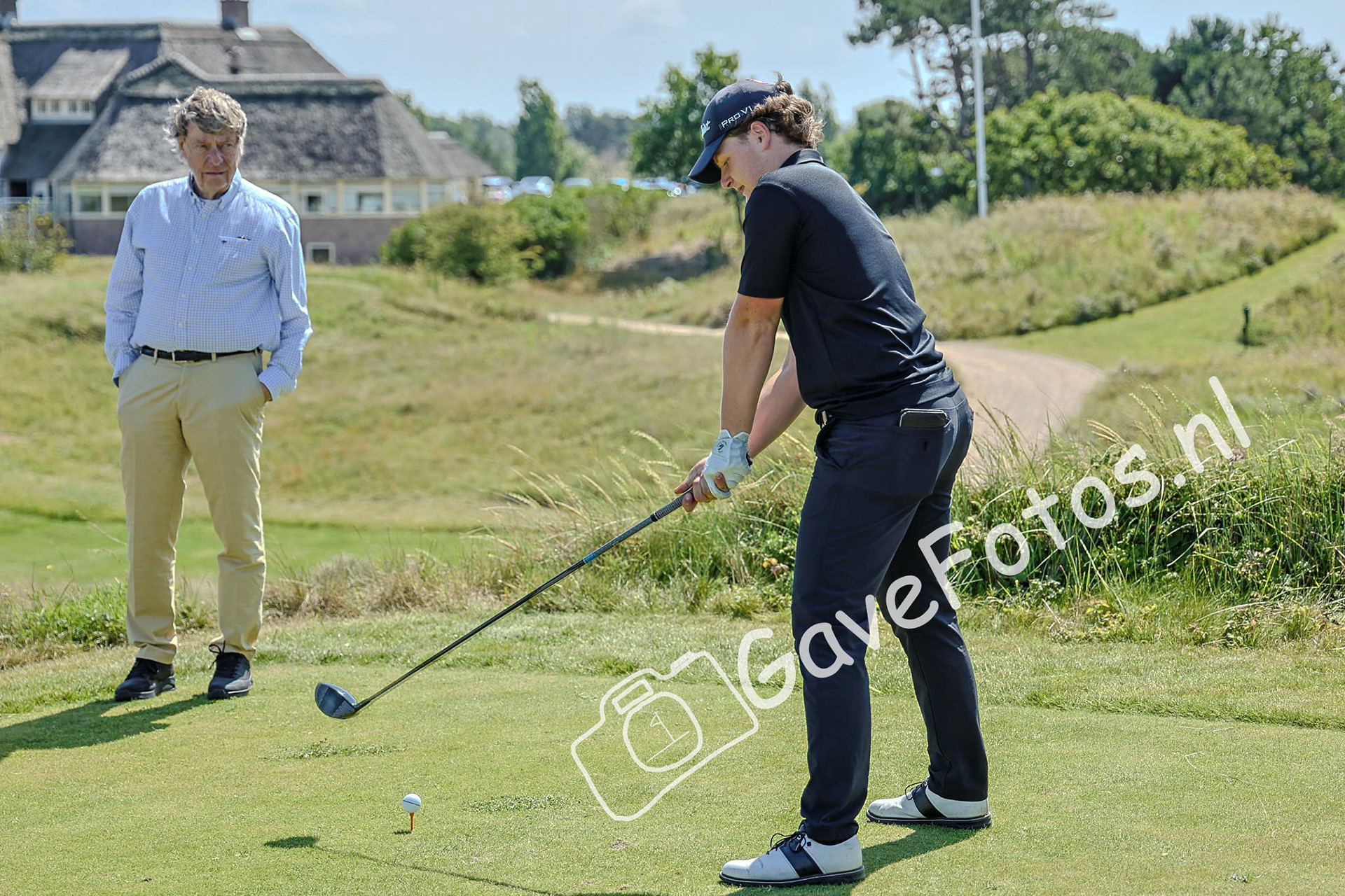 Klaar voor een mooie afslag tijdens het Kennemer Open 2025