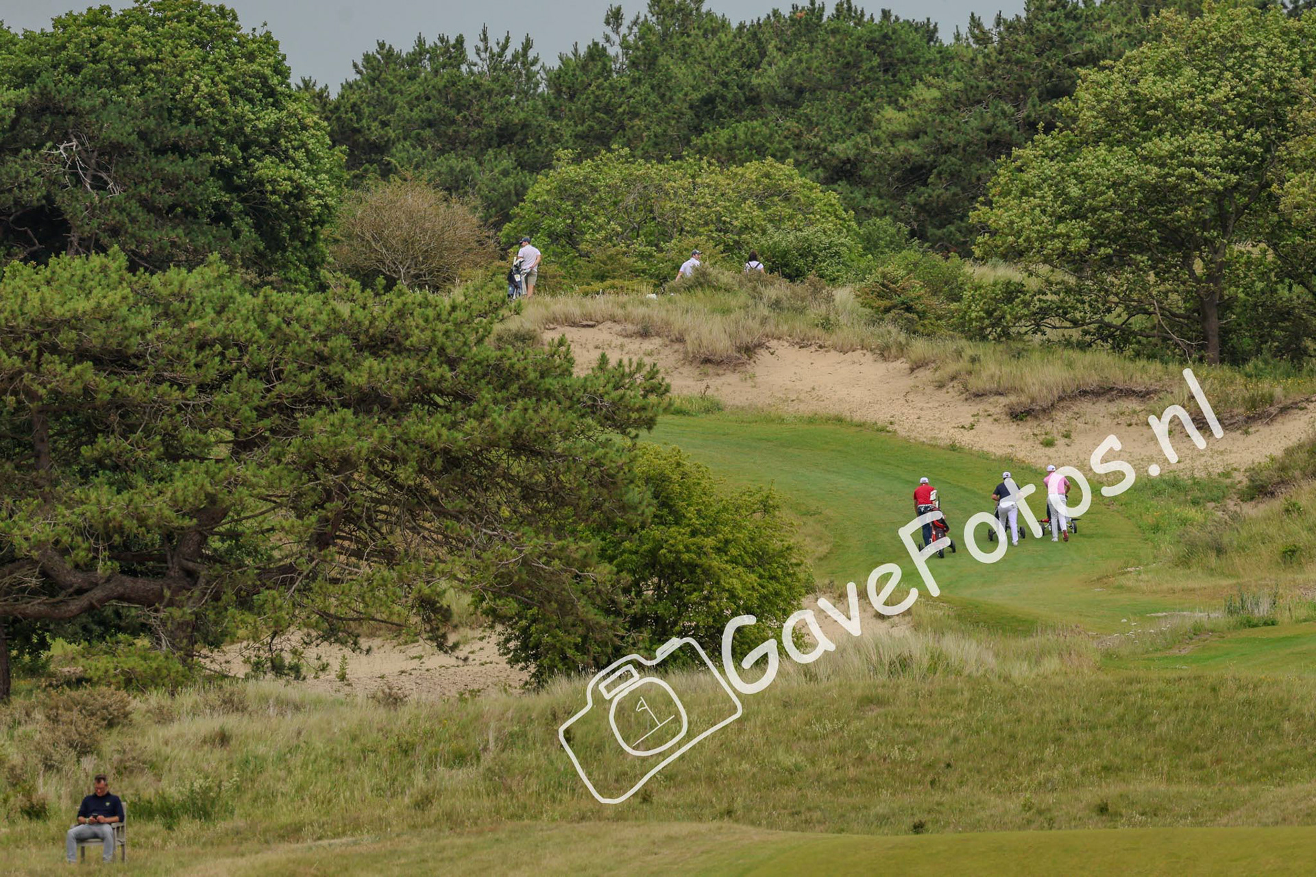 Spelers op weg naar hole 11 tijdens het Kennemer Open 2025