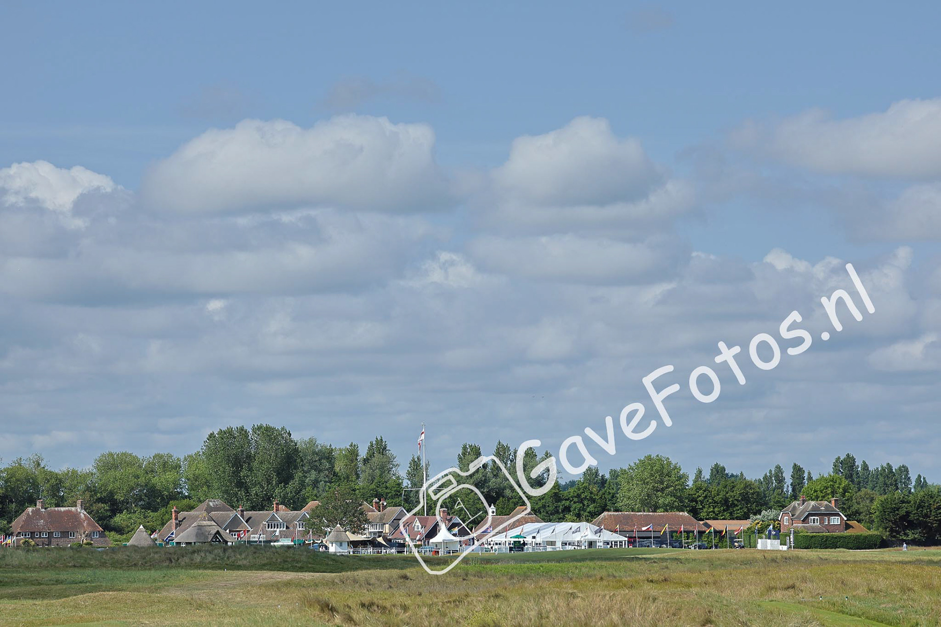 Mooie luchten boven Royal St George