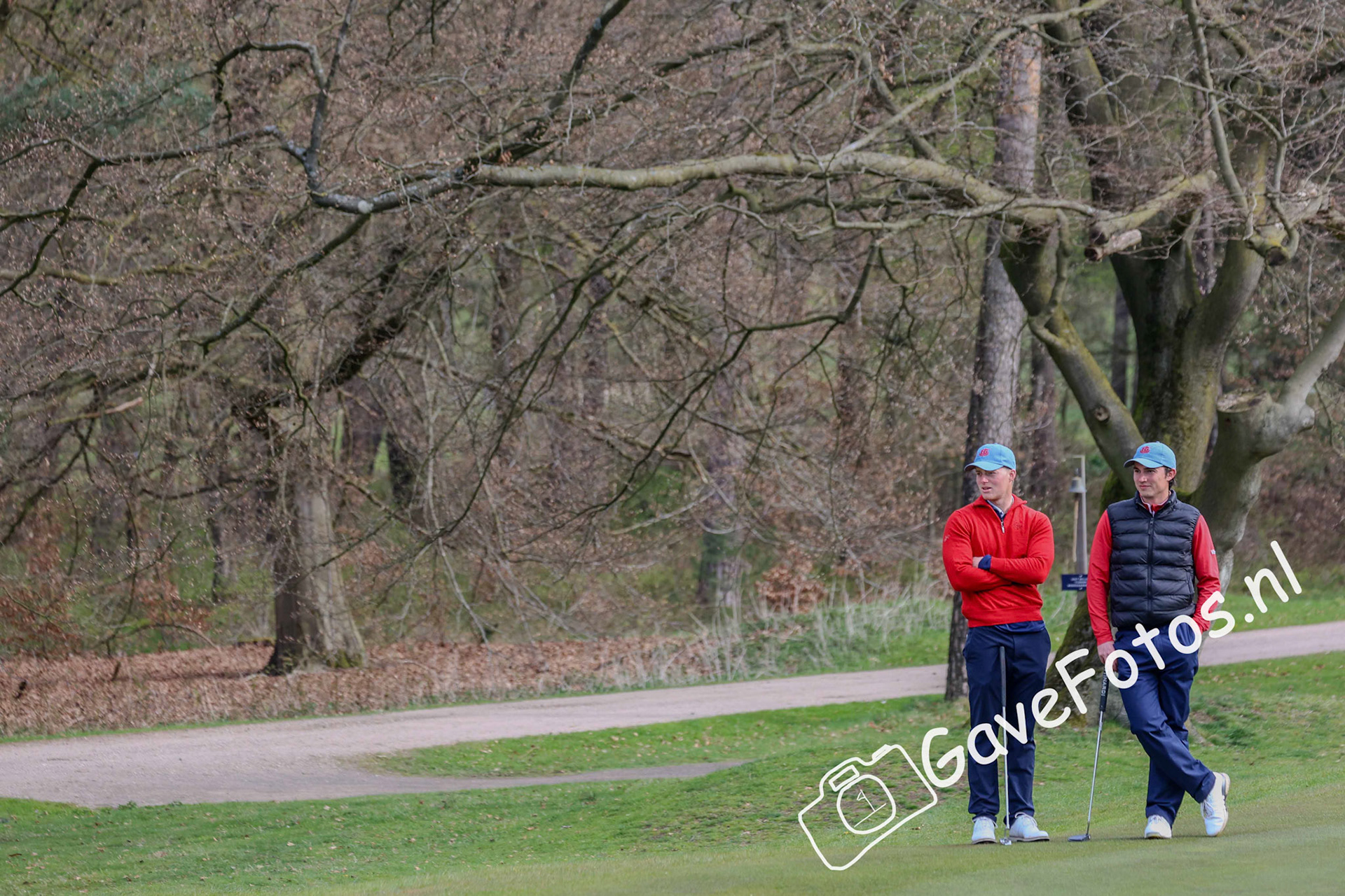 Darcy Peeters en Melvin Muller (Eindhovensche) Op hole 3 van de Rosendaelsche