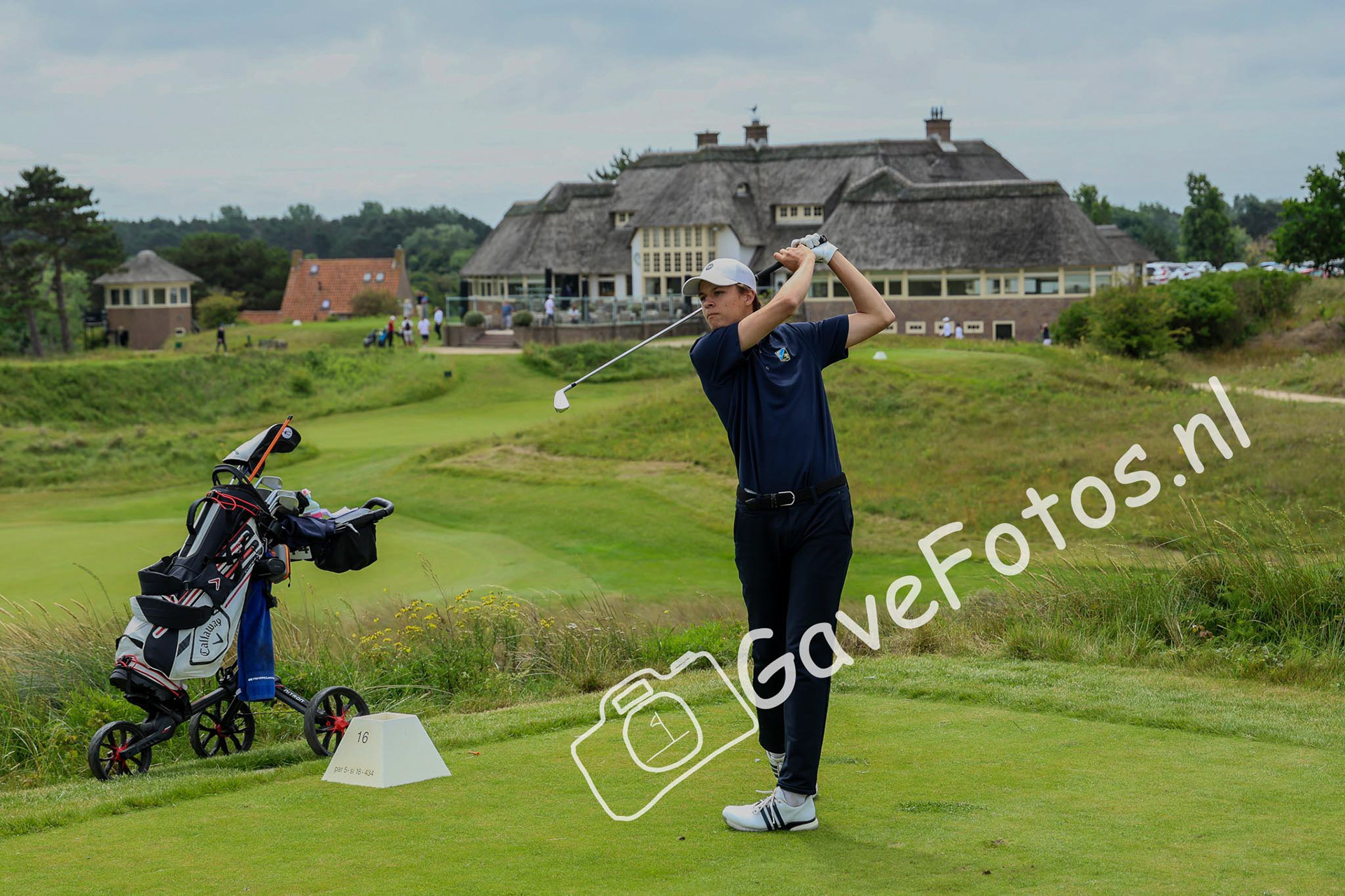 Dante Soesman  op de Teebox van de 16e hole tijdens het Kennemer Open 2025