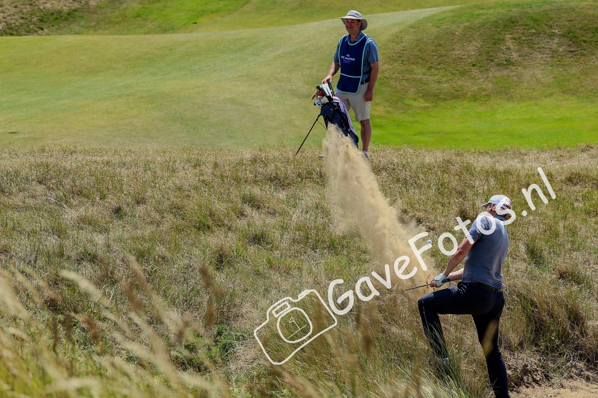 Jack Ingham zijn 4e slag naar de green van hole 3 van Royal Cinque Ports