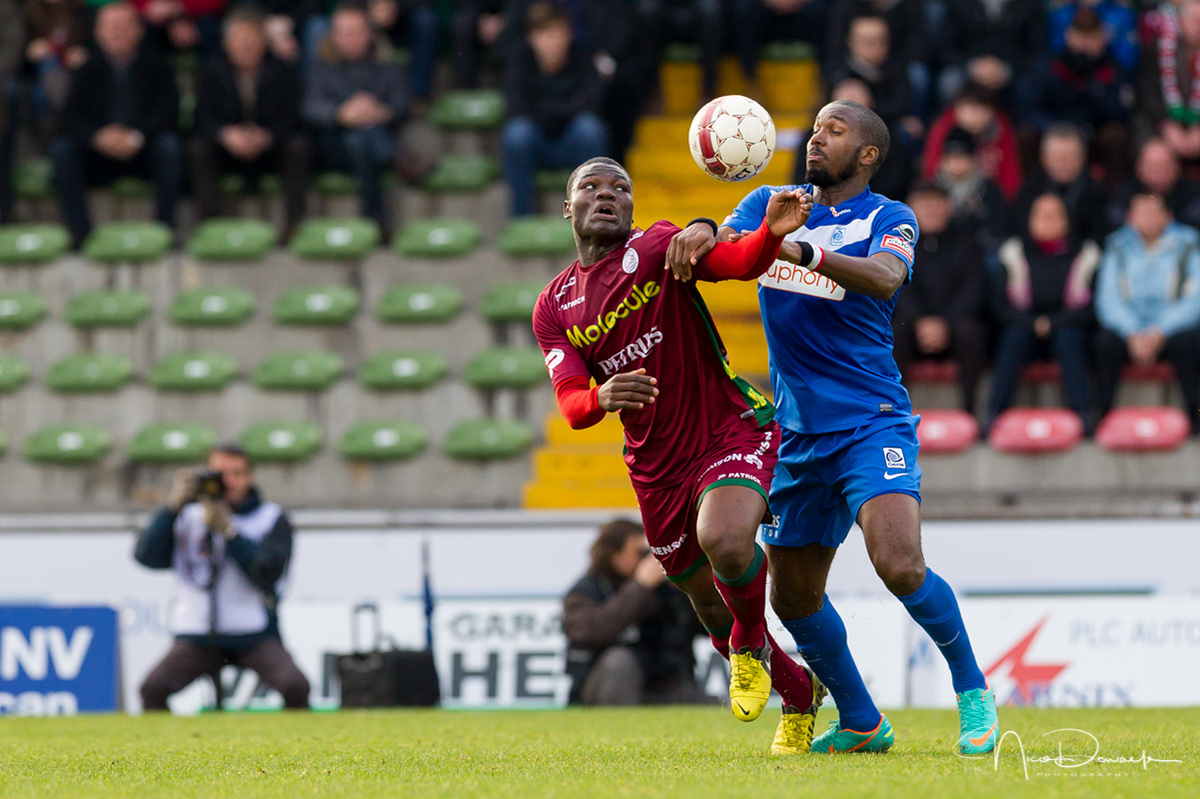 Junior Malanda - Khaleem Hyland (SV Zulte Waregem - KRC Genk, 16 december 2012))
