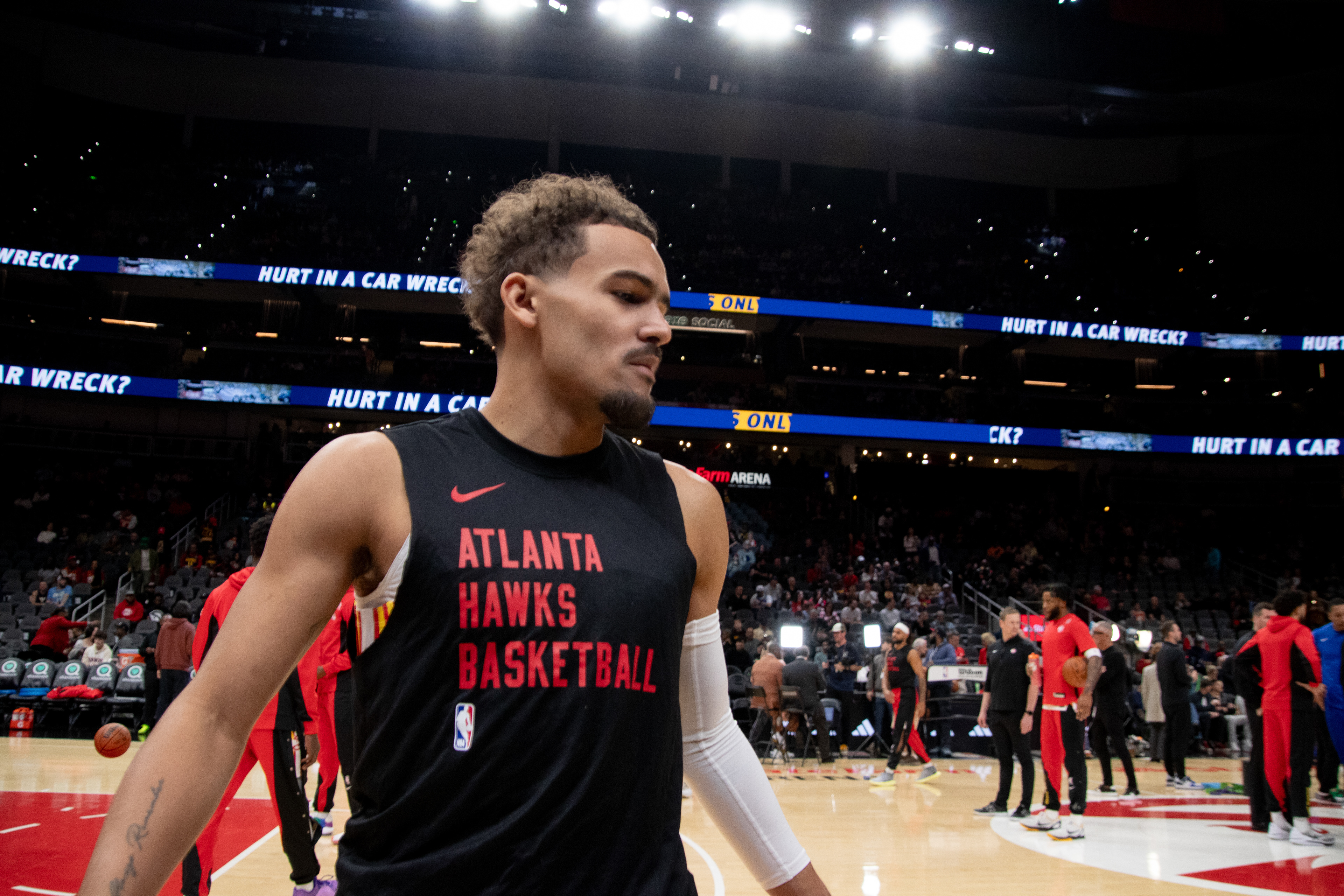 Atlanta Hawks vs Dallas Mavericks - Atlanta, Georgia