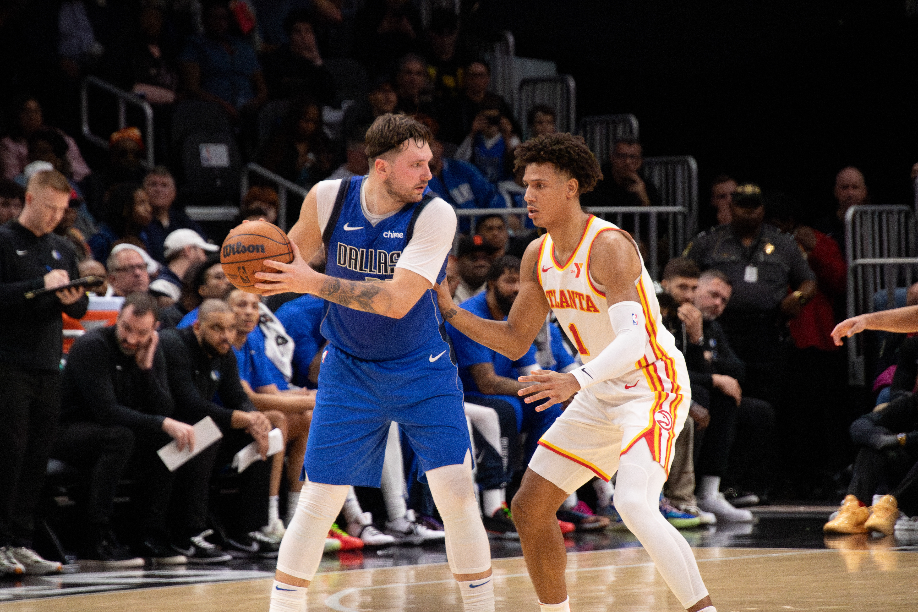 Atlanta Hawks vs Dallas Mavericks - Atlanta, Georgia