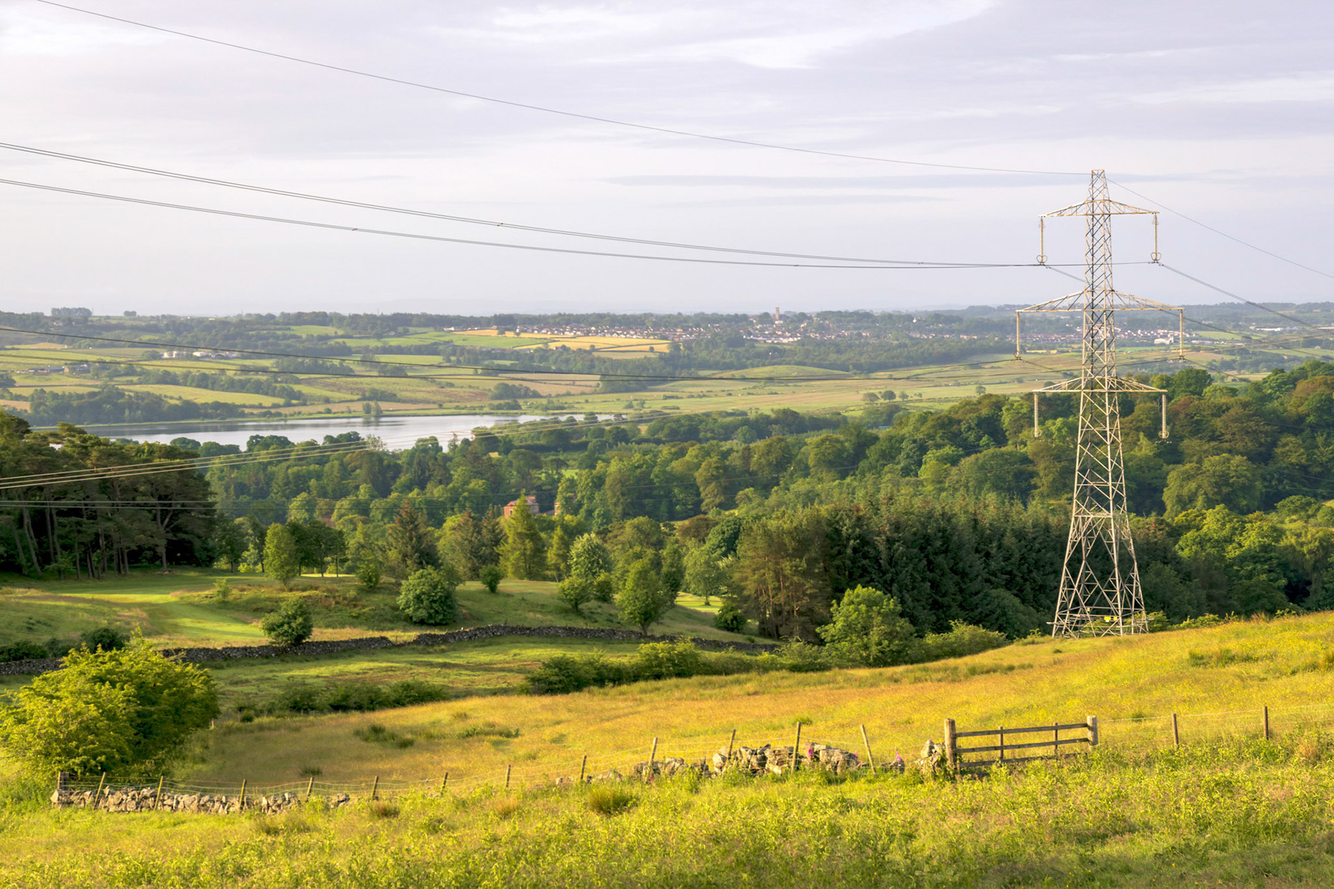 Walking up Bridgend Hill the light briefly lit the view from the side.