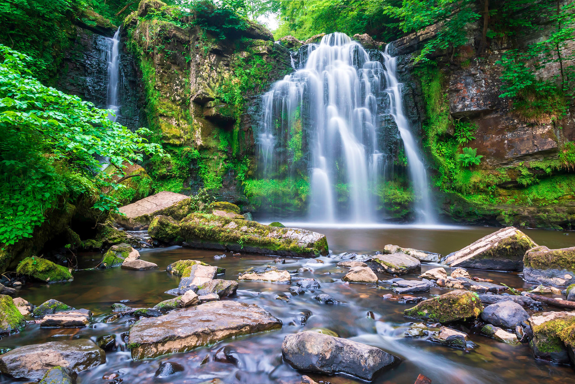Lynn Falls, Caaf Water, Lynn Glen, Dalry, North Ayrshire, Scotland, UK Enc