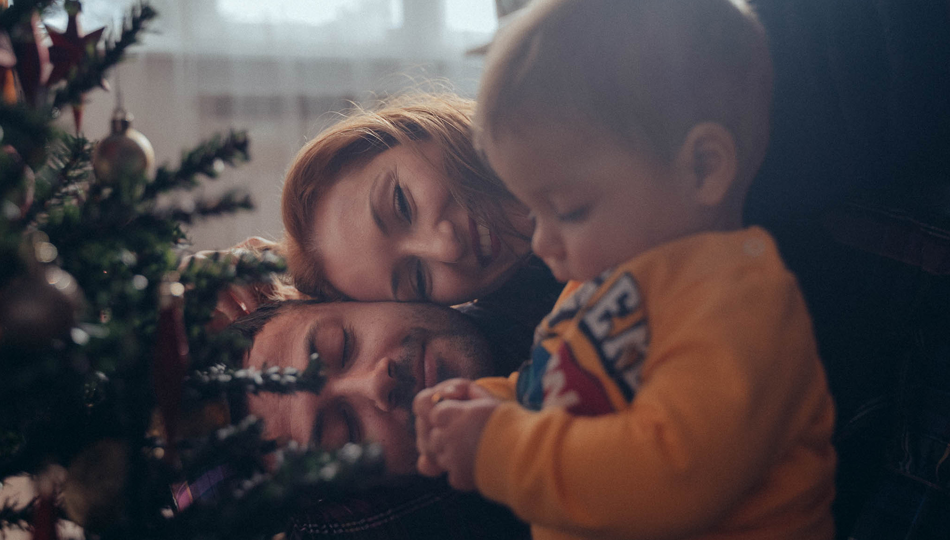 Коледна семейна фотосесия
