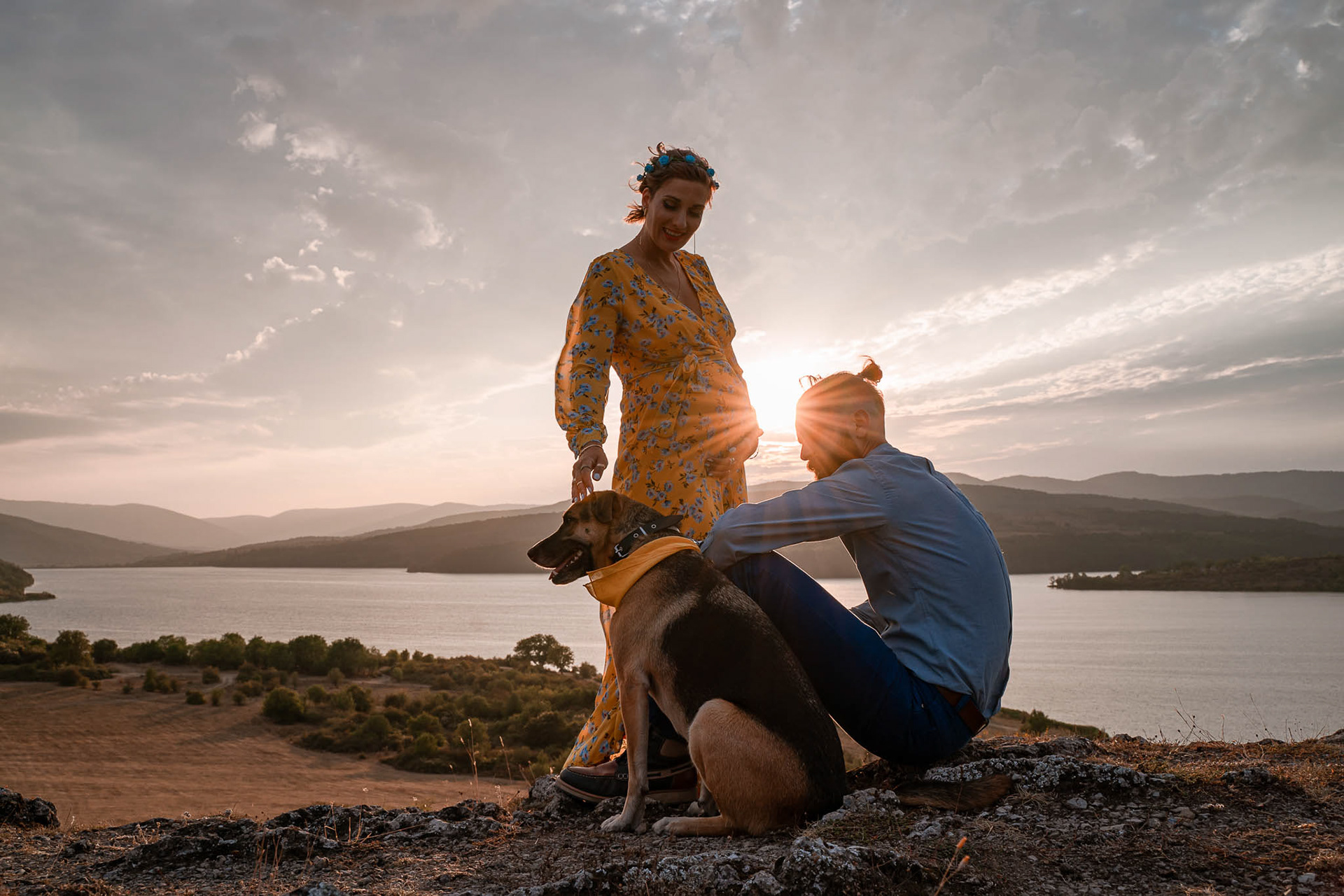 Силует на семейство с куче