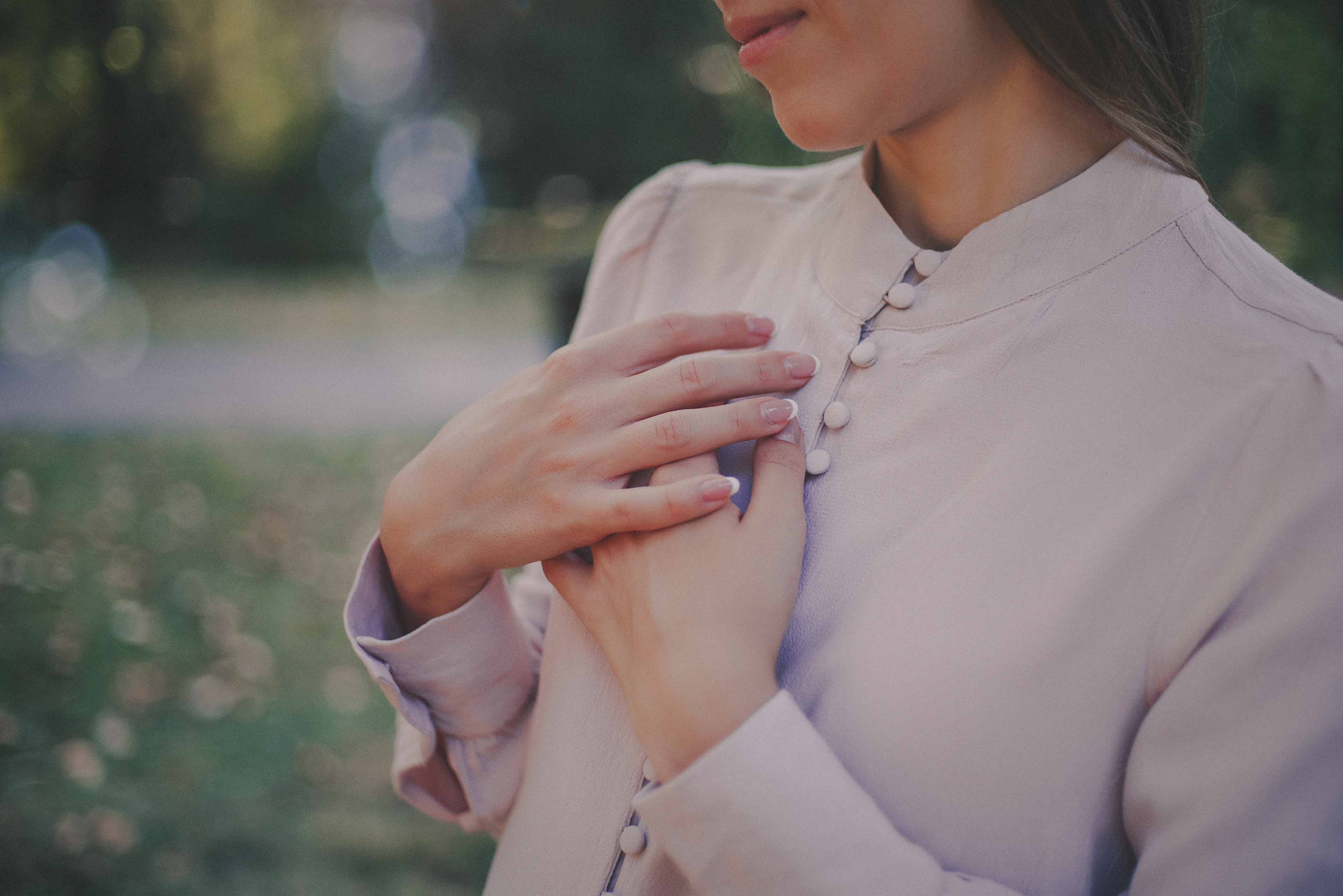 Близък кадър на ръце