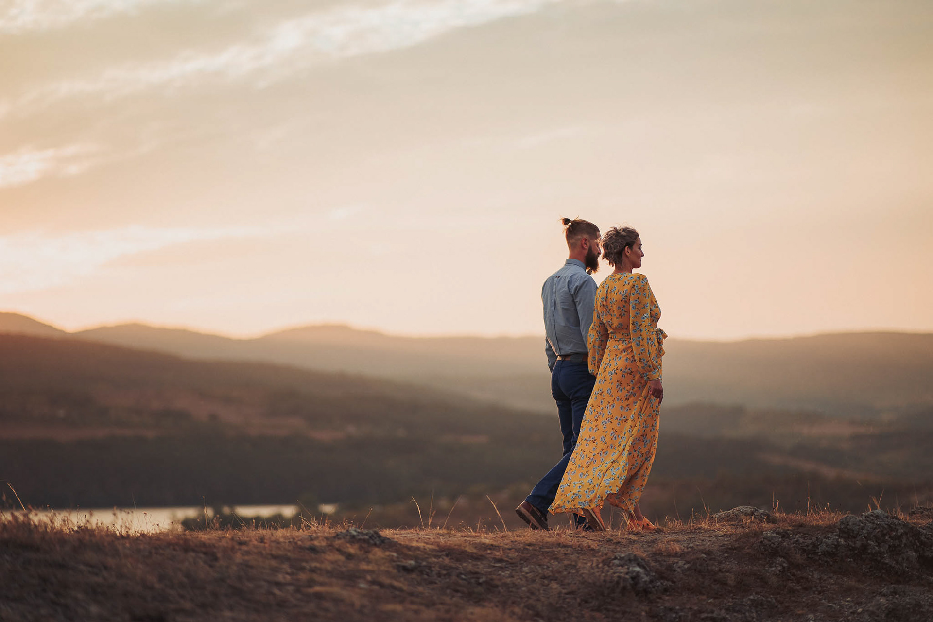 Разходка за трима