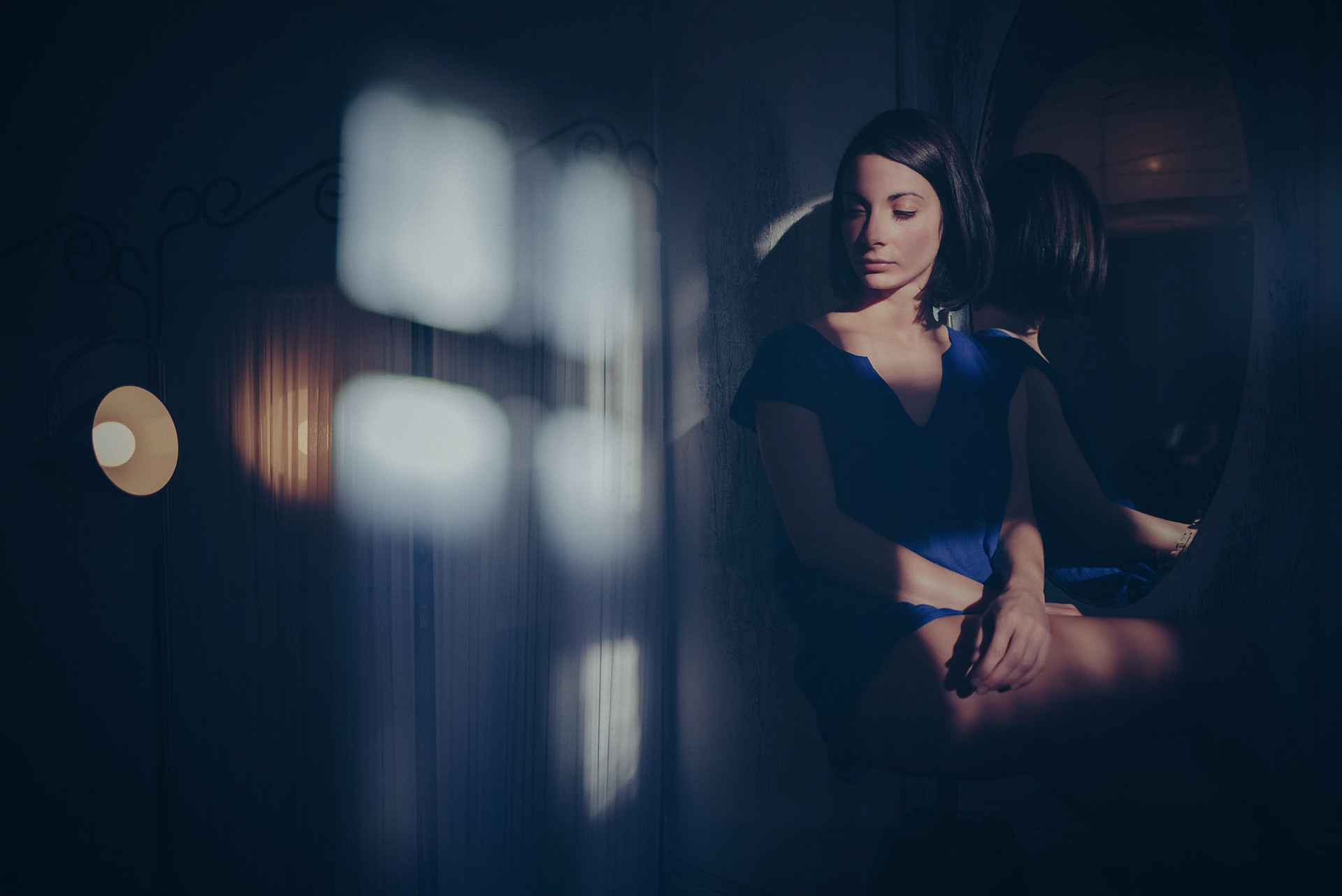 Драматична портретна фотография с двойна експонация