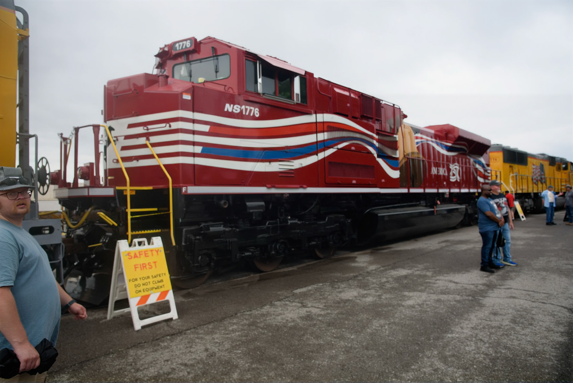 Northfolk and Southern 1776 locomotive
