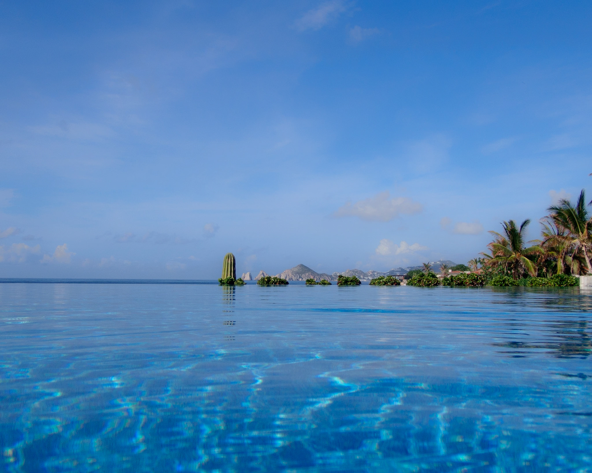 Infinity pool