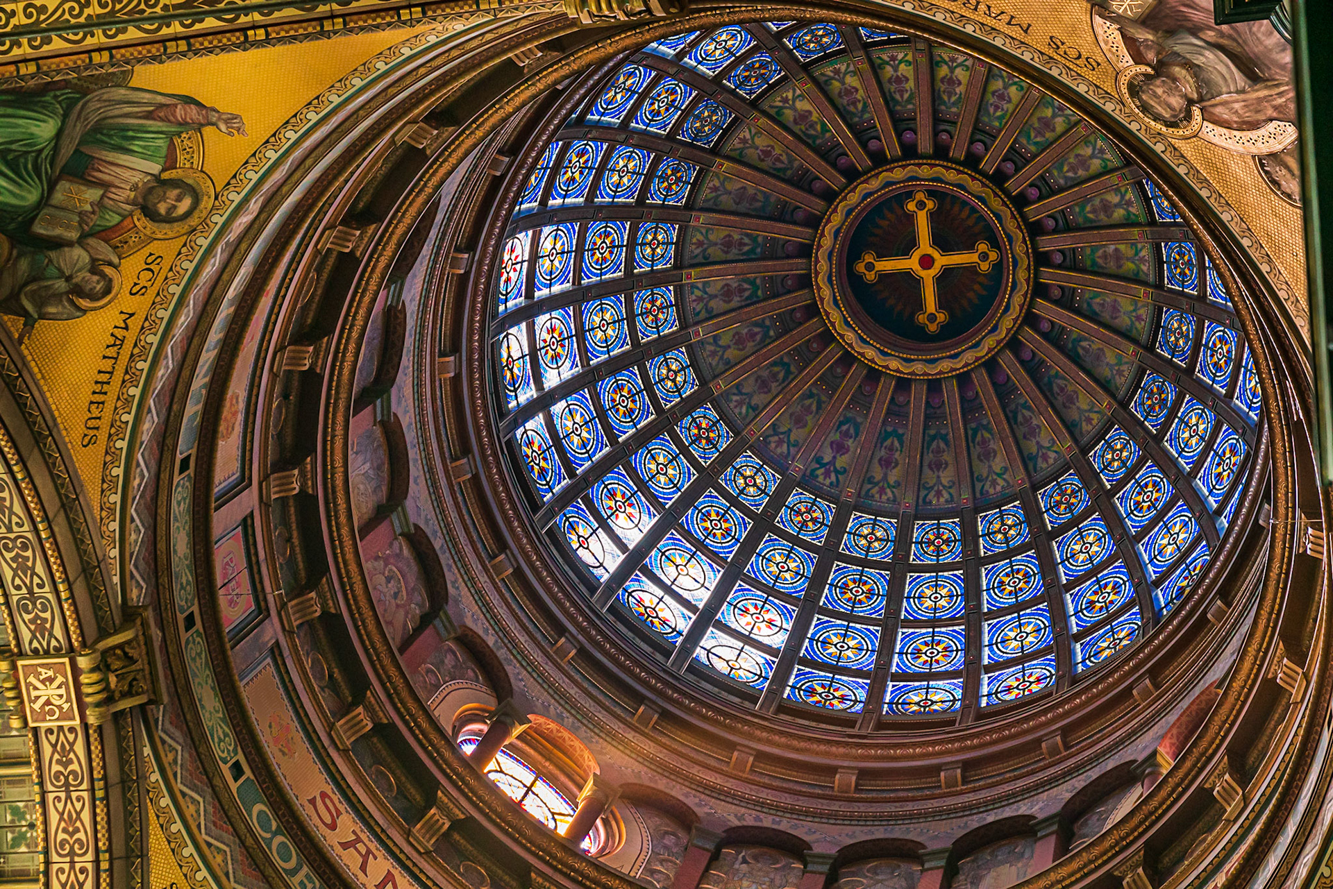 St Nicholas Basilica, Amsterdam.