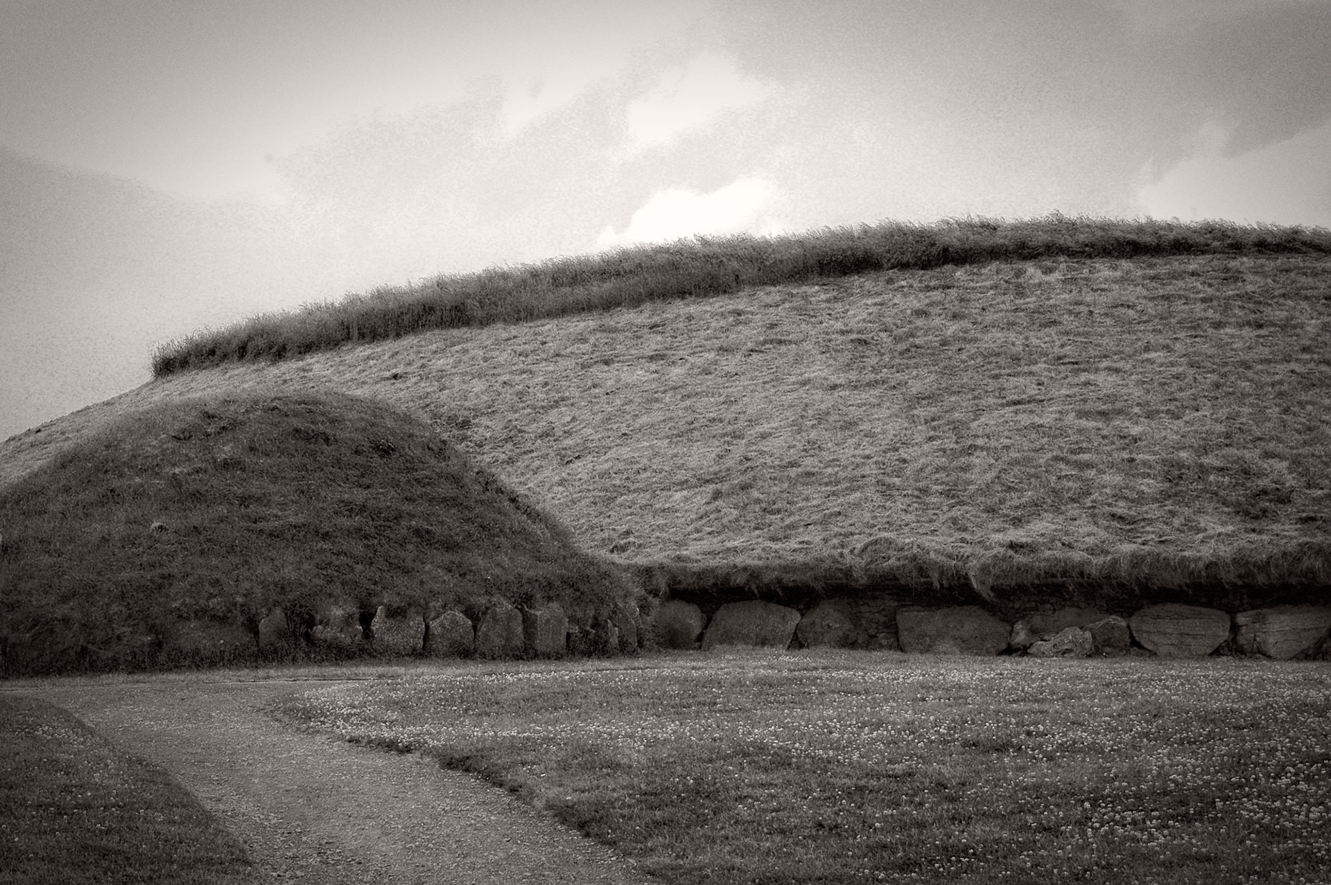 Knowth, Neolithic Passage Tomb, Brú na Bóinne