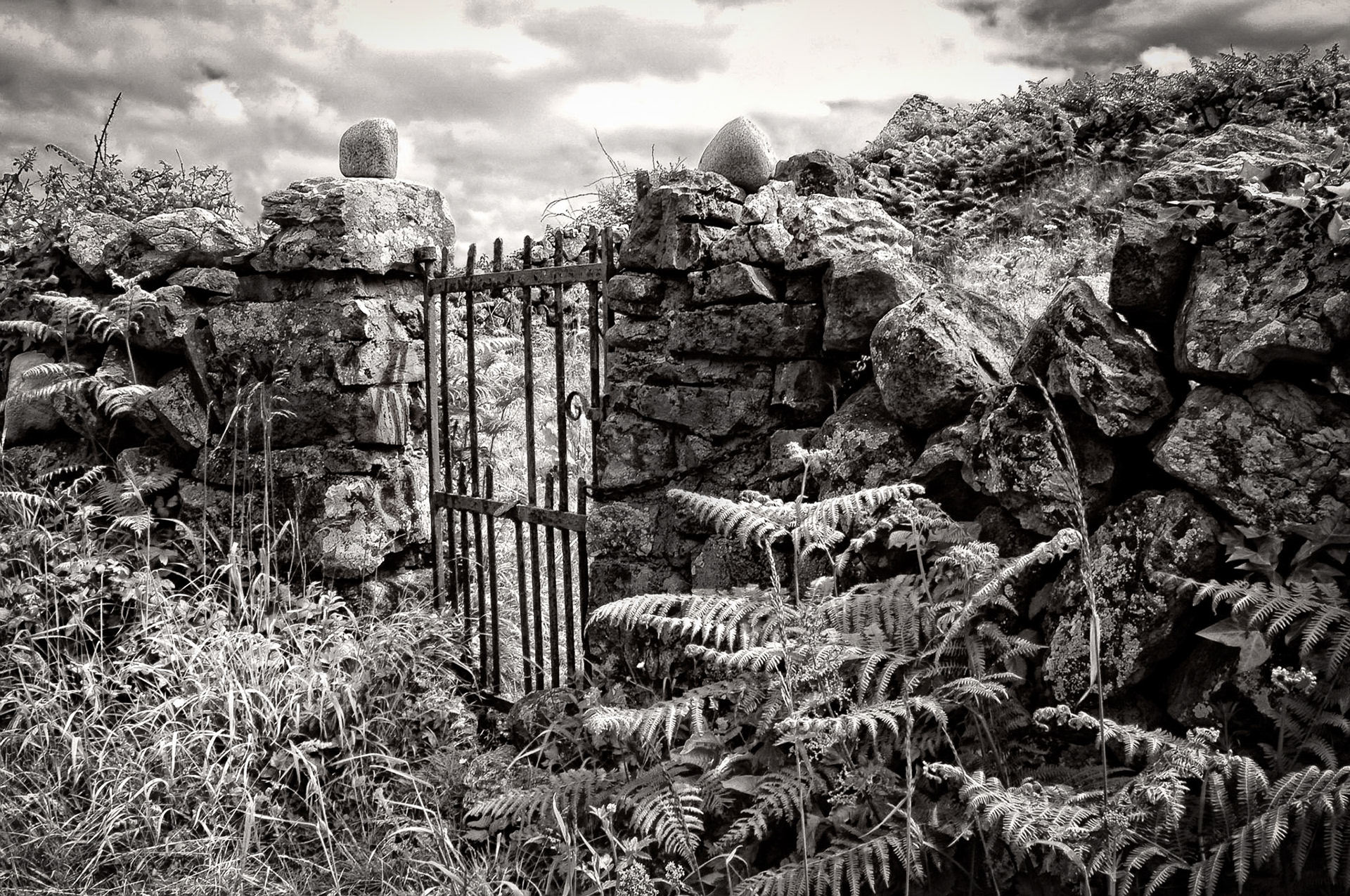 Old Gate, Inishmore