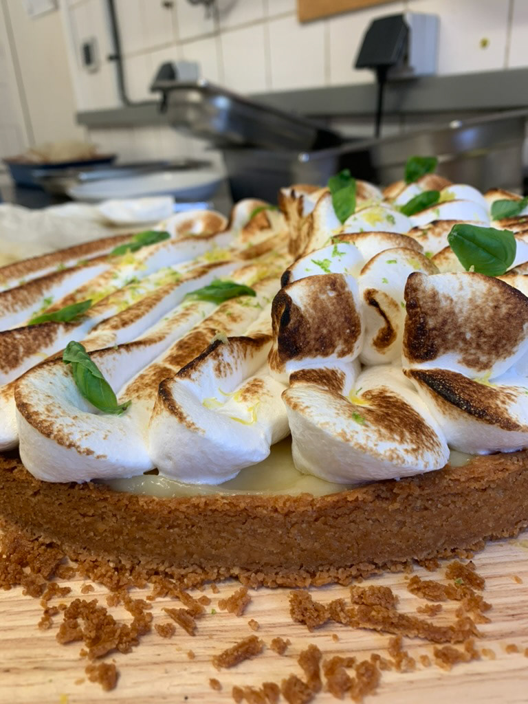 Tarte citron meringué basilic