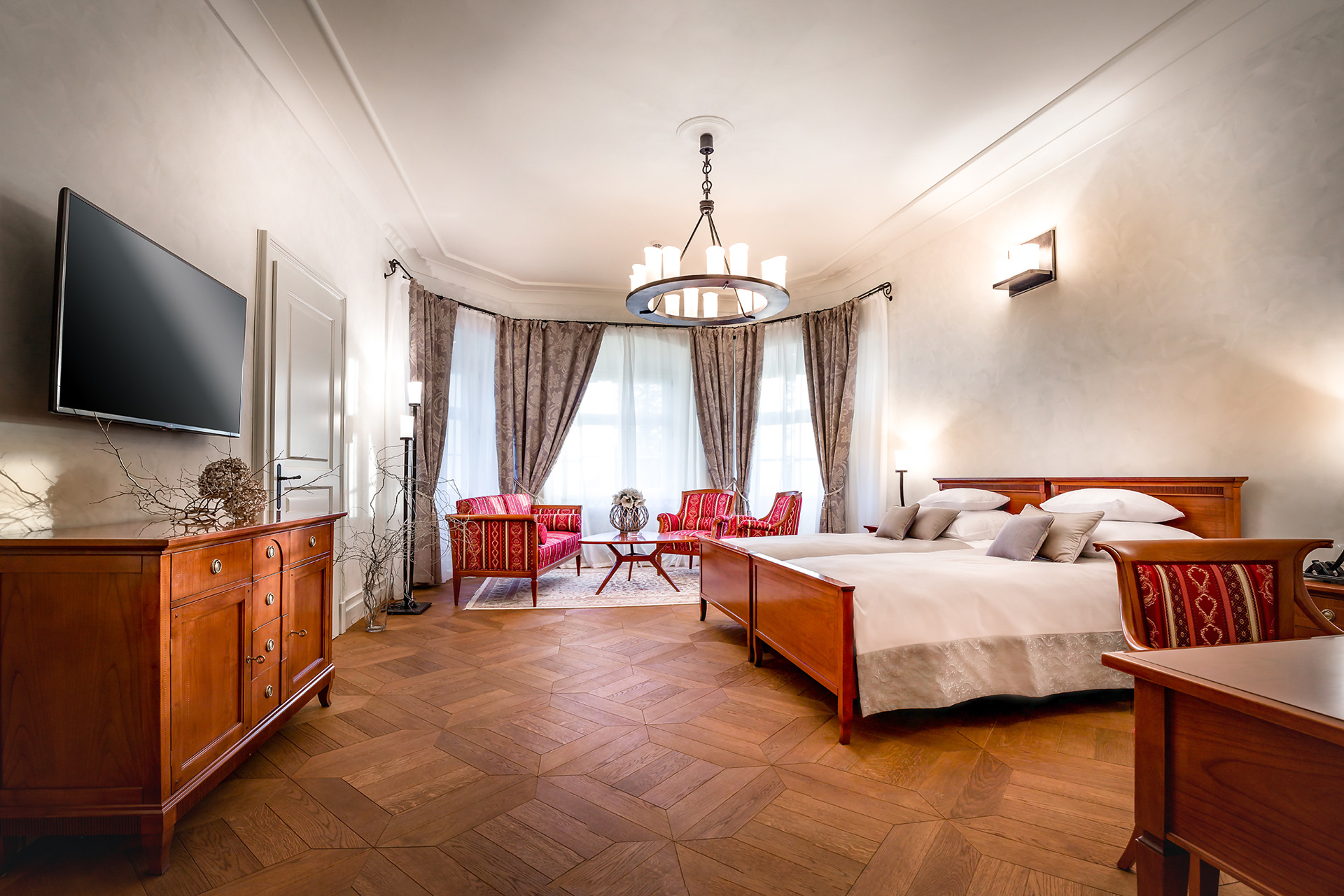 dvorac kutjevo, foto aga, fotograf interijera, opremanje, foto studio aga, kutjevački podrum, fotografiranje namještaja