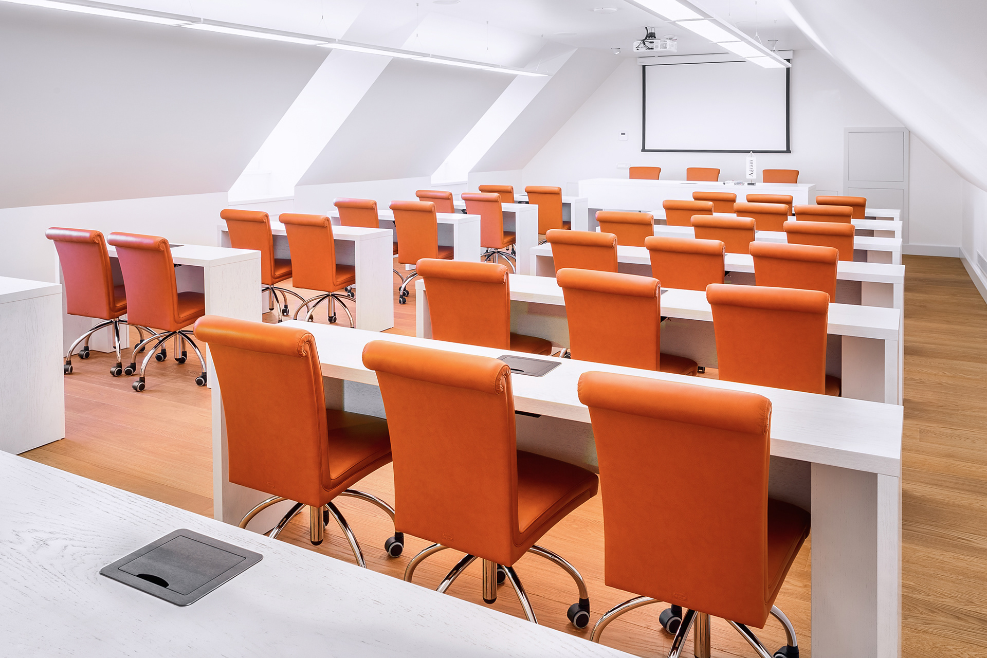 dvorac kutjevo, foto aga, fotograf interijera, opremanje, spin valis