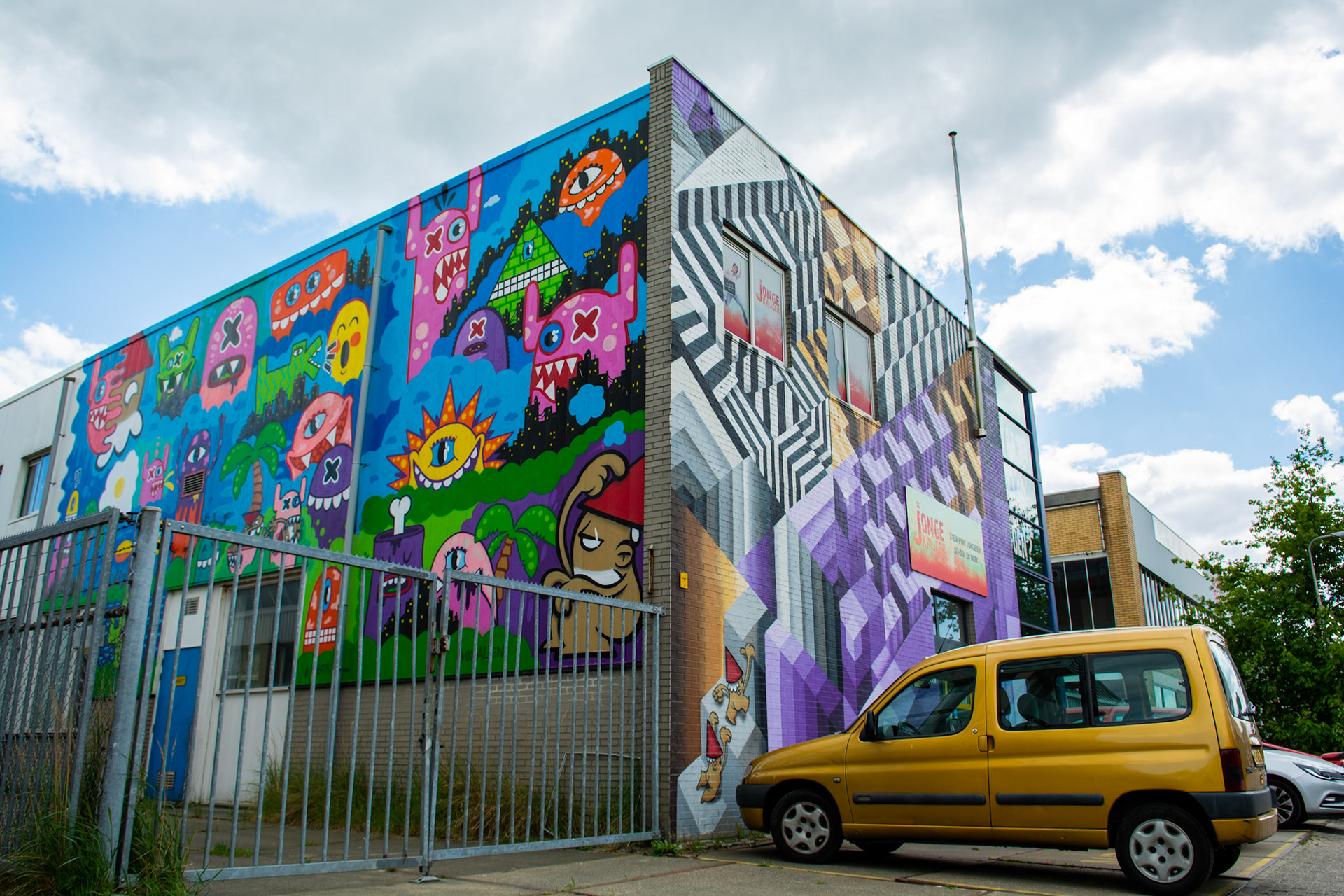 Graffiti kunstwerk op pand van de Jonge Krijger