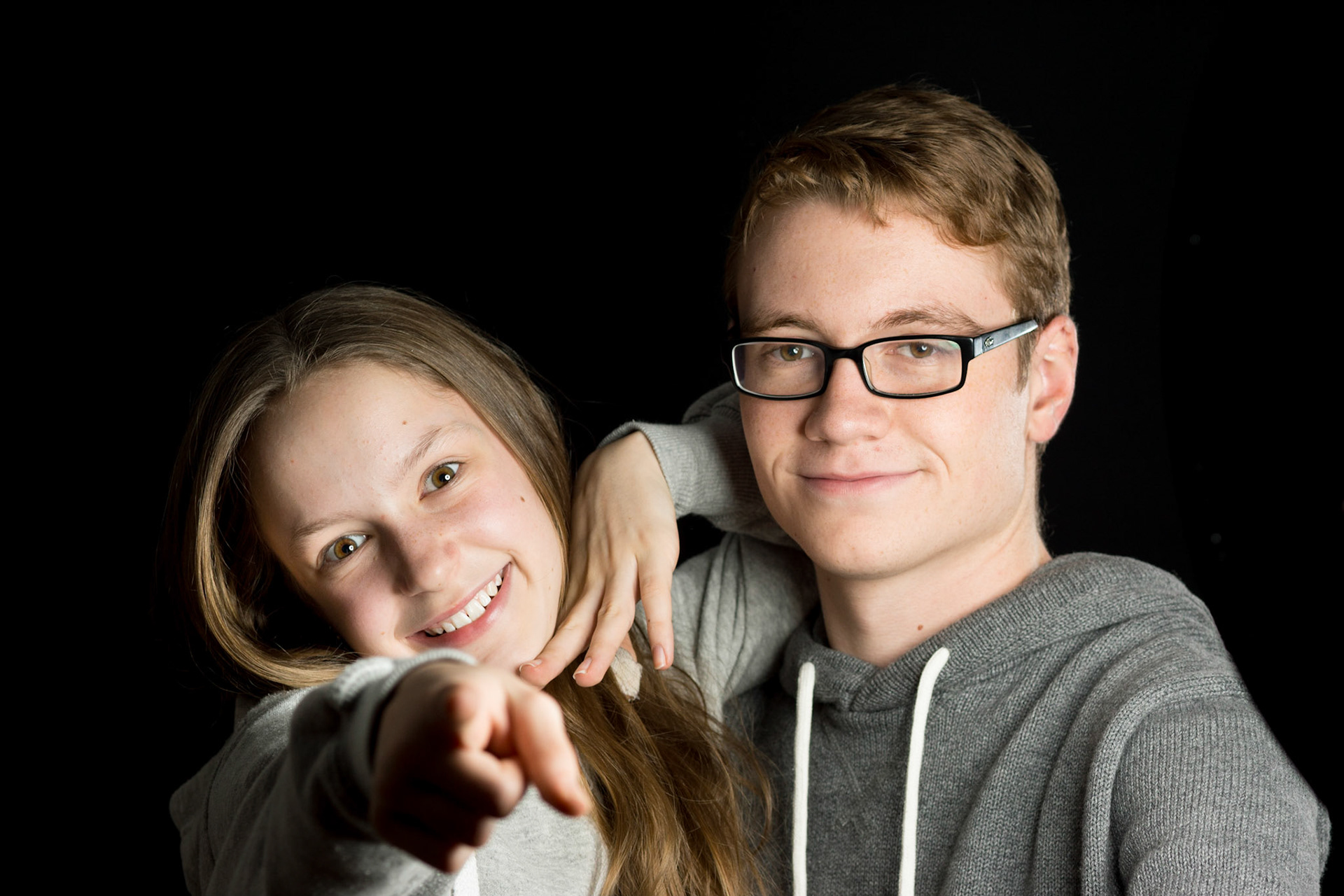 Clara & Max