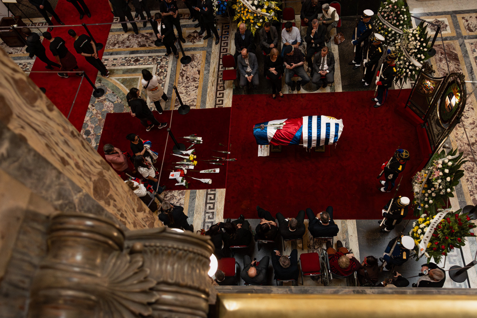 Velatorio del ex presidente de la República, José Mujica, en el Salón de los Pasos Perdidos del Palacio Legislativo. 14 de mayo de 2025.