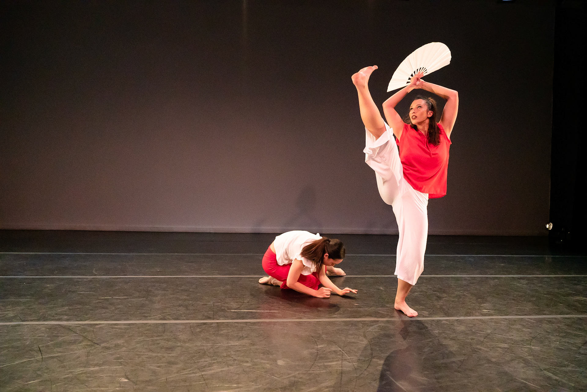 Choreographer: Jiemin Yang; Performers: Iren Kamyshev, Angie Lu; Costumes: Jiemin Yang