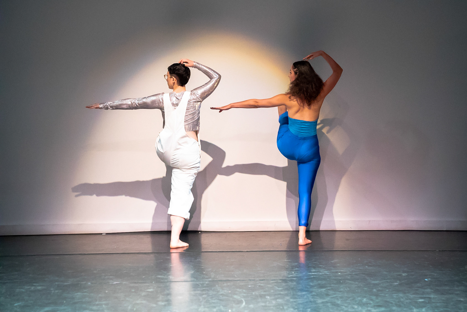 Choreography by Anna Witenberg; Performed by Tal Eshel, Gwendölyn Knapp, Anna Witenberg