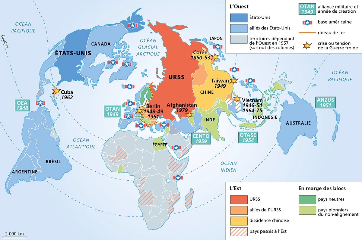 Les deux modèles et la guerre froide • Objectif Bac. Terminales L/ES/S. Entraînement Histoire Géographie • Hachette Éducation • Cartographie Fabrice Le Goff
