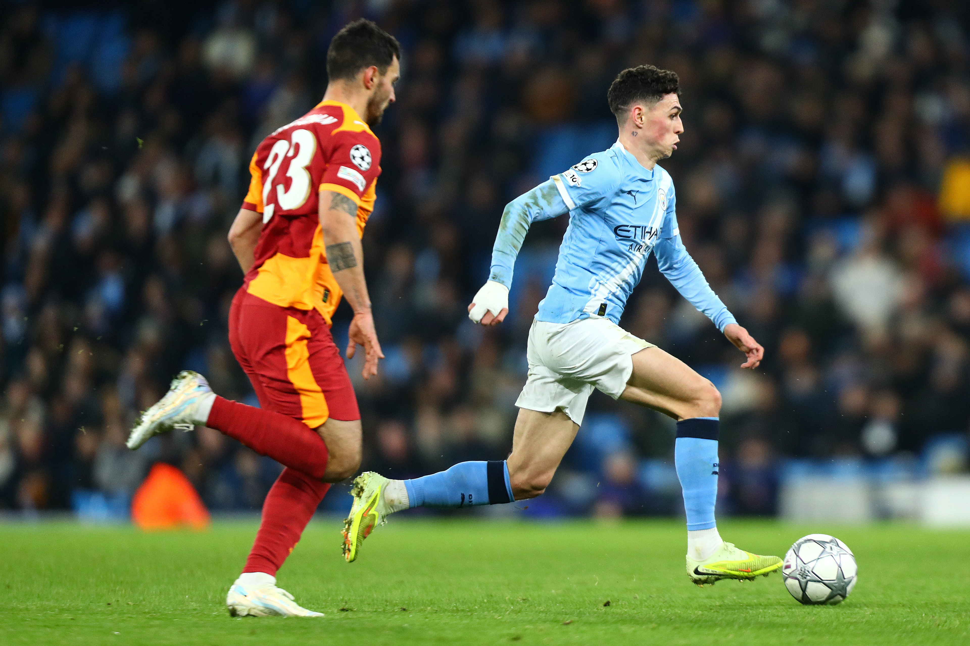 Phil Foden of Manchester City in action during the Manchester City v Galatasaray S.K. UEFA Champions League MD8 match at the Etihad Stadium, Manchester, England on 28 January 2026 @everysecondmedia
