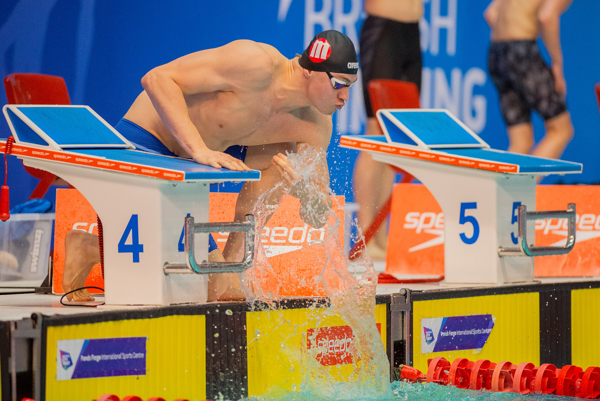 Poolside action captured during the British Summer Championships at Ponds Forge International Sports Centre, Sheffield. © Luke Williams, 2023. All rights reserved.