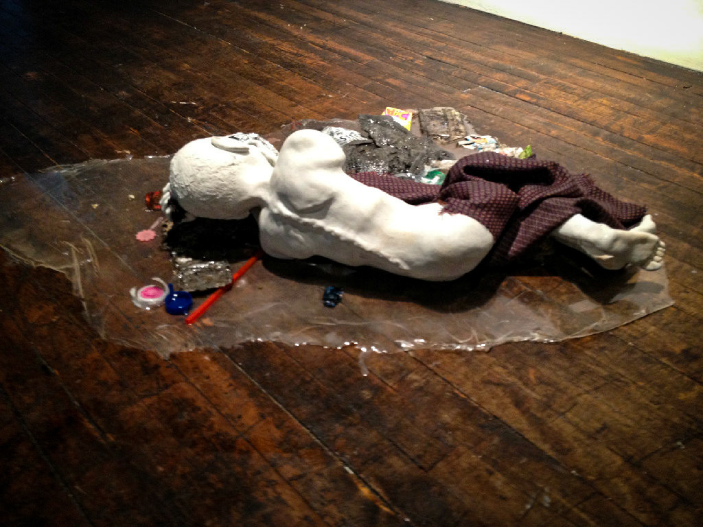 pe·riph·er·al  Resin, porcelain, gold luster, fabric, found objects, street detritus. 2023.