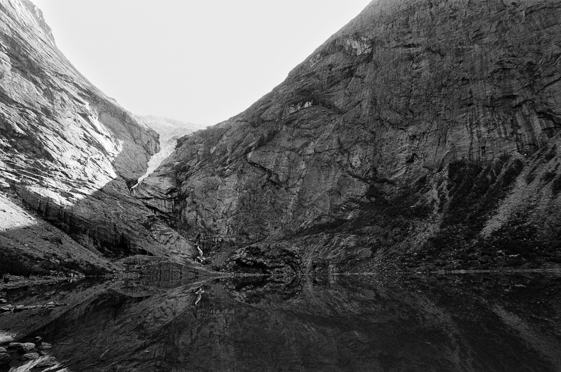 Nikon FE, 22mm, Ilford HP5.   You only need to go back to the 1990s that where I was standing to take this picture was still covered by the glacier.