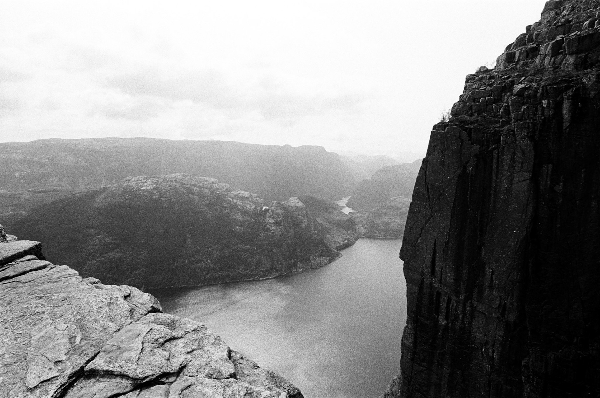 Pulpit Rock, Nikon FE, 22mm, Kodak TriX 400 ISO