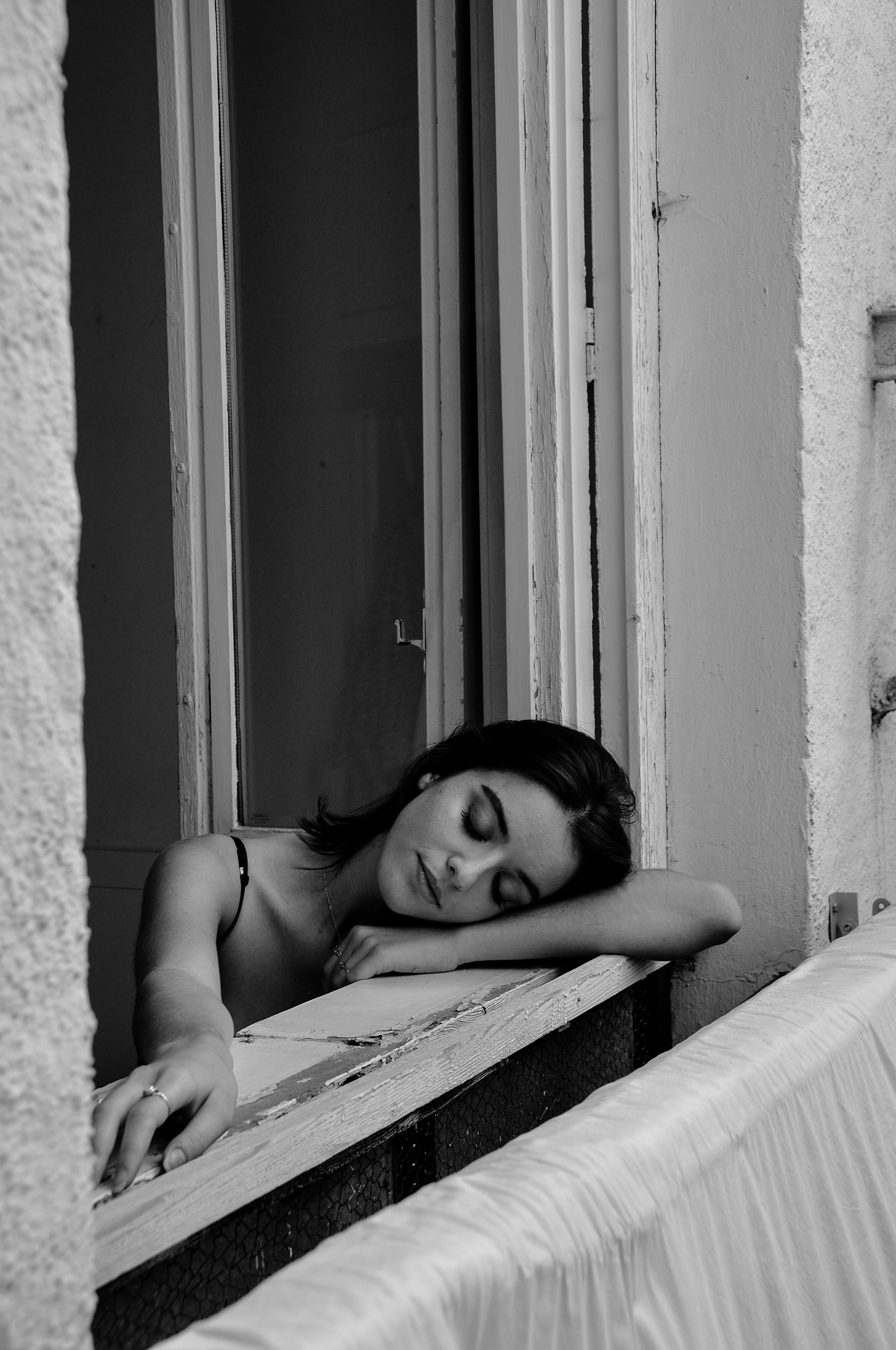 BALCONY DREAMING with Cova Romero