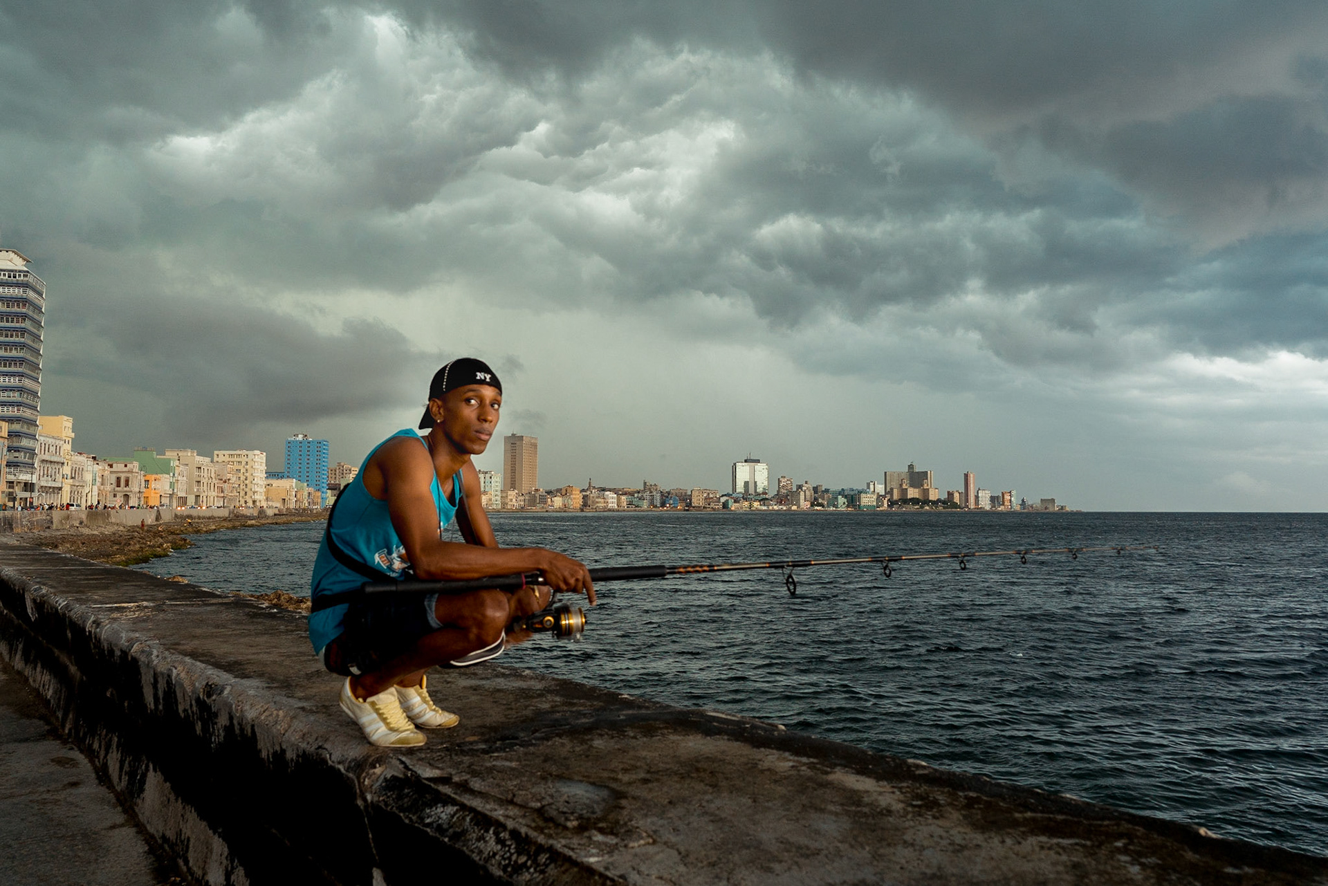 Fishing @ Malecon, Havana