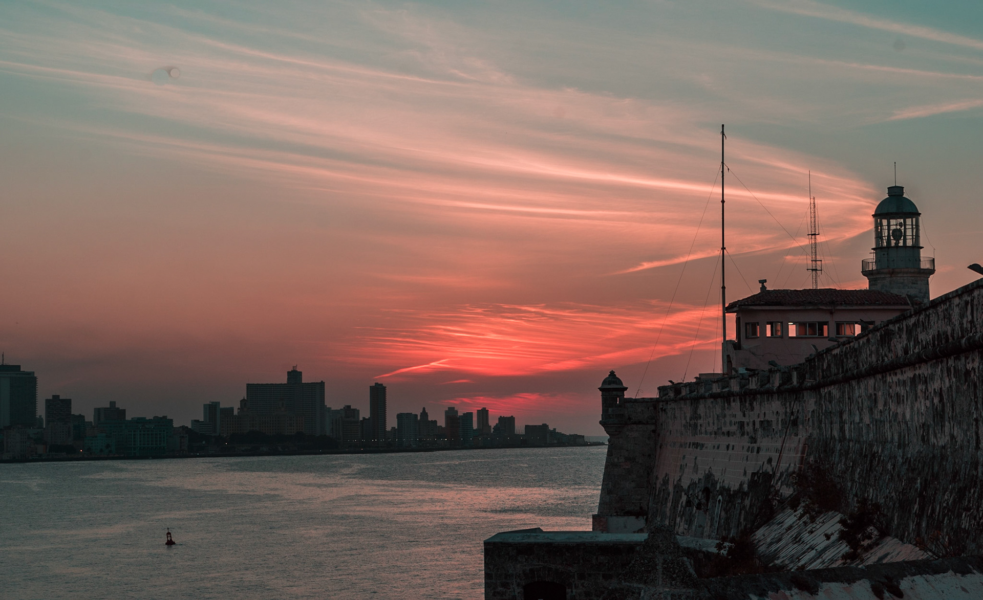 Photo by: Omer Salom http://osalom.smugmug.com