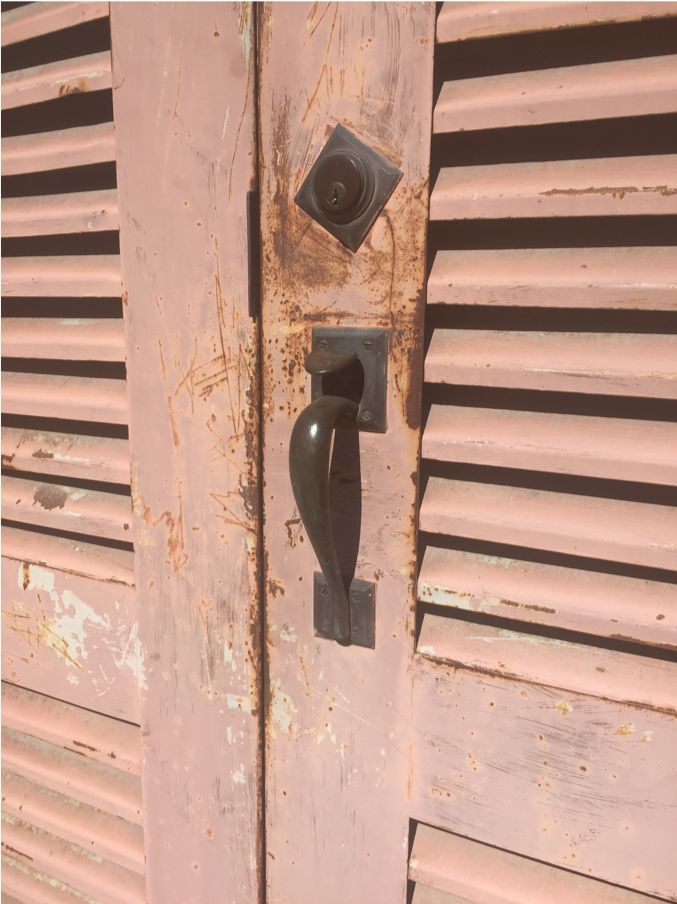paint loss and uniform iron corrosion