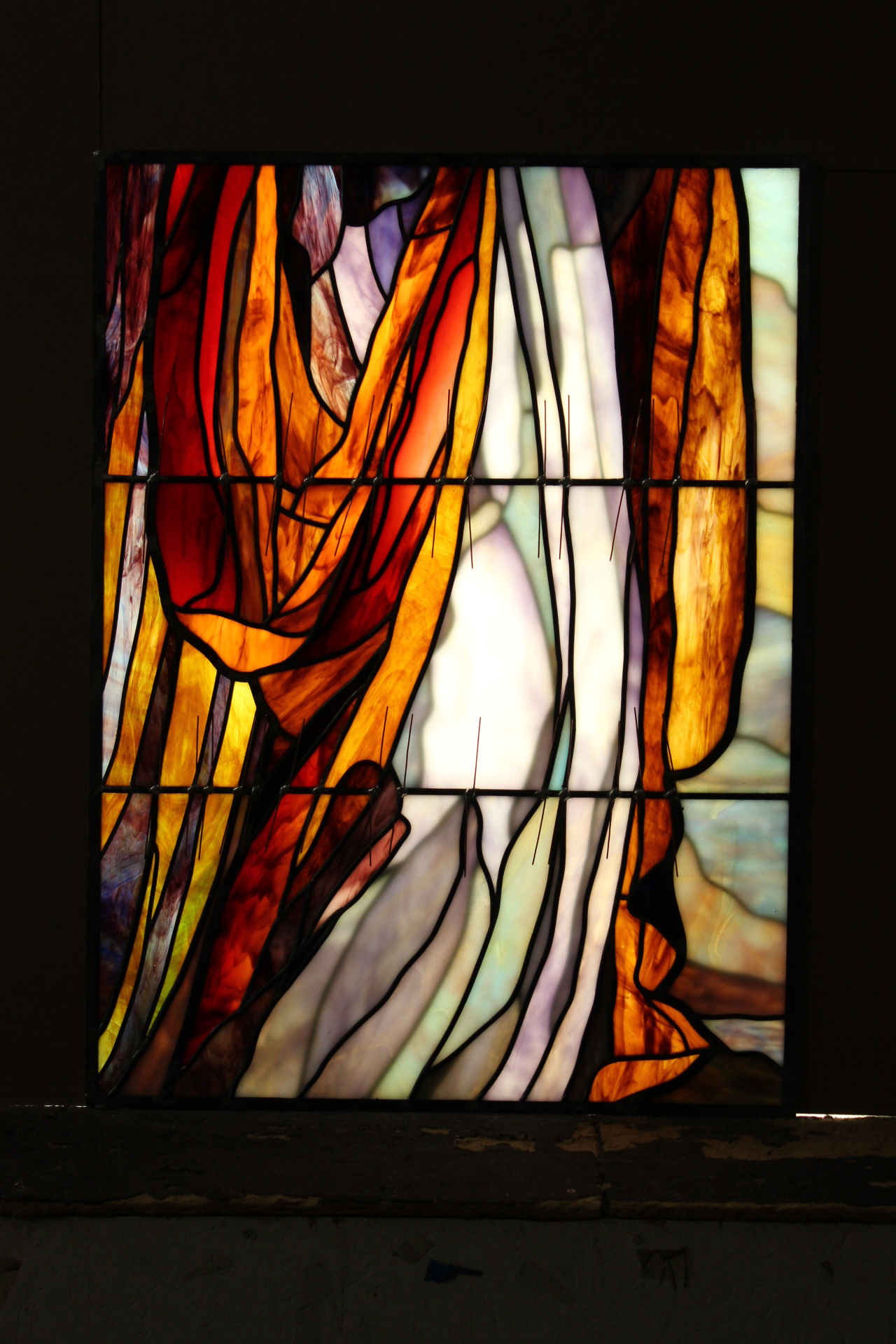 Finished new panel 12B4, interior, transmitted light. Image courtesy of Bovard Studio, Inc.