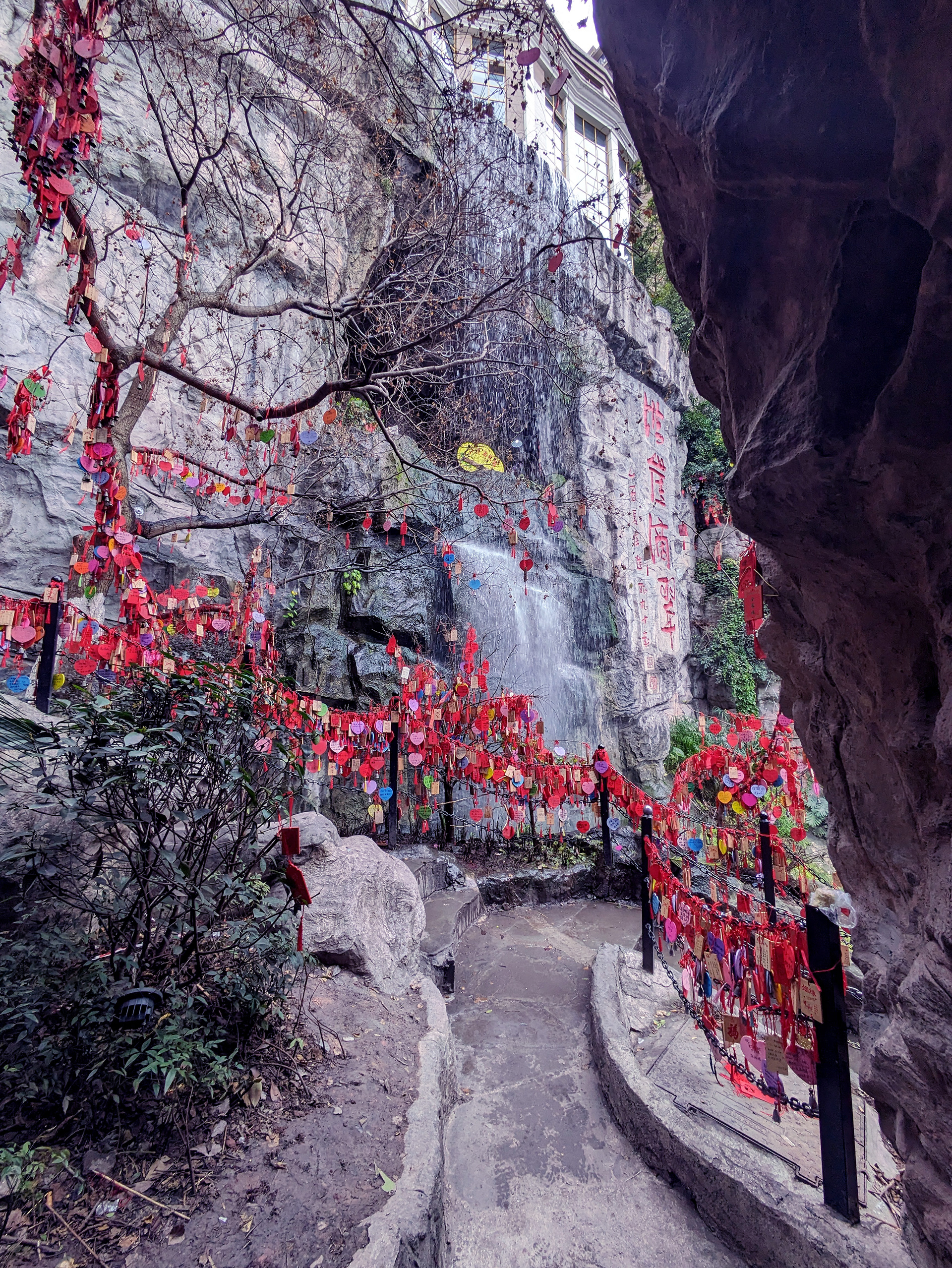 洪崖洞 Hongya Cave, Chongqing, China. 2024