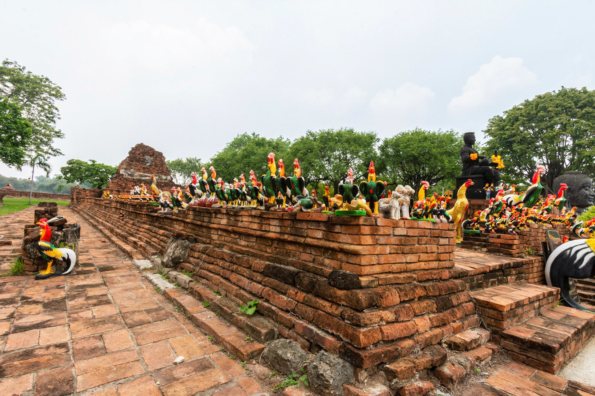 Wat Thammikarat - วัดธรรมิกราช