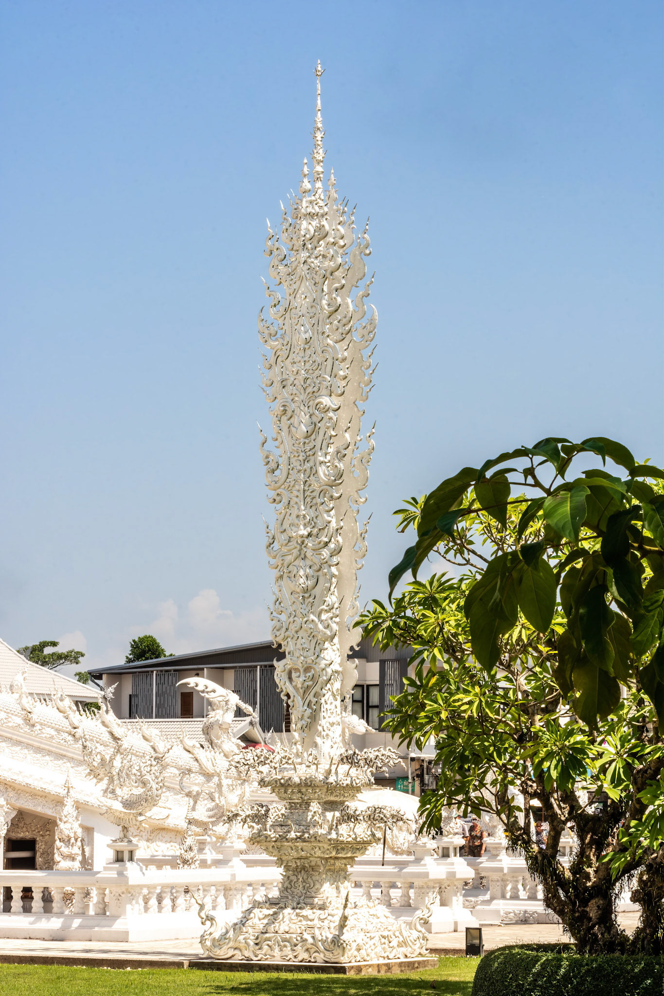 Wat Rong Khun - วัดร่องขุ่น