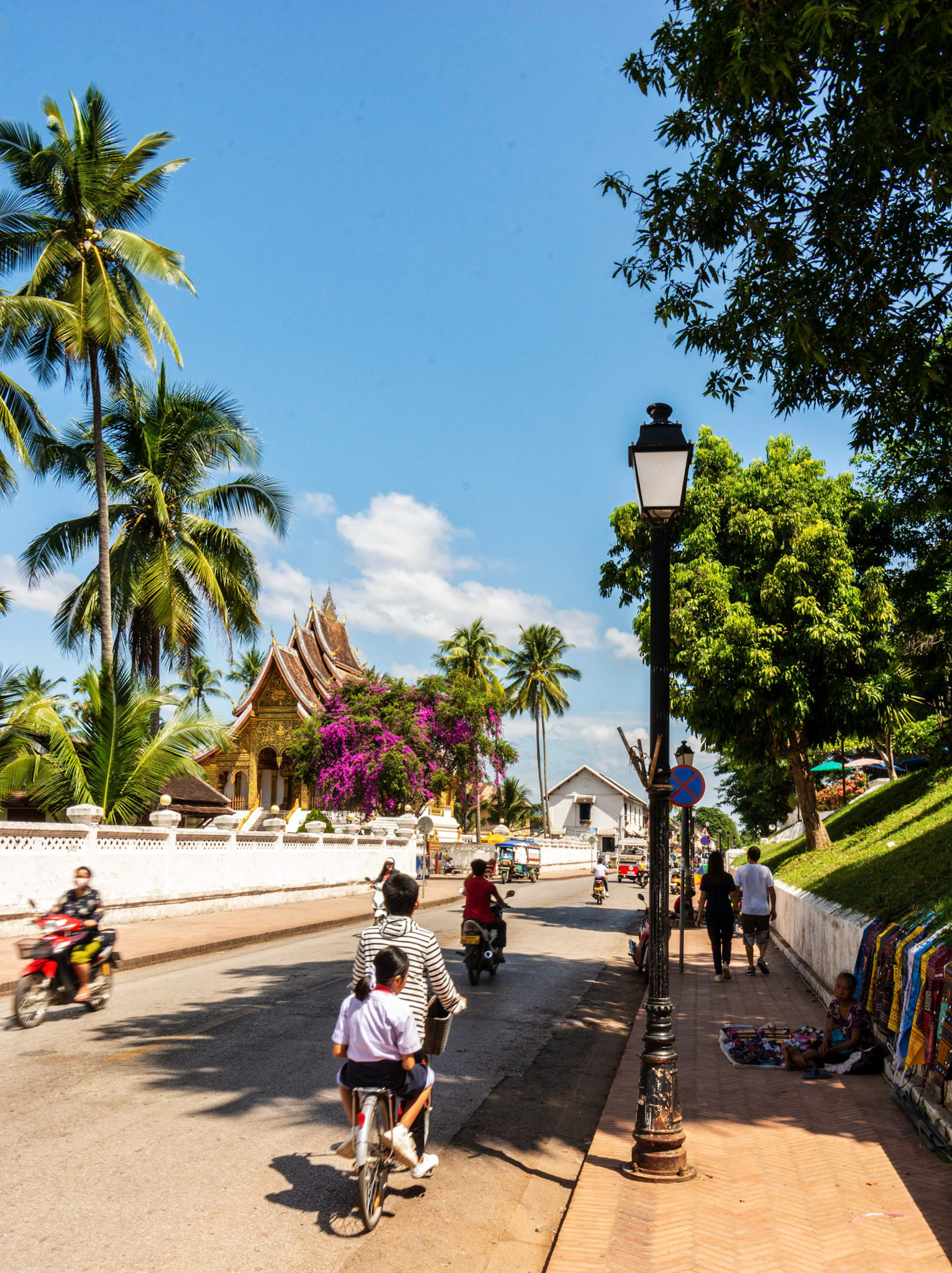 Luang Prabang Royal Palace -ເມືອງຫຼວງພະບາງ ຫໍຄຳ