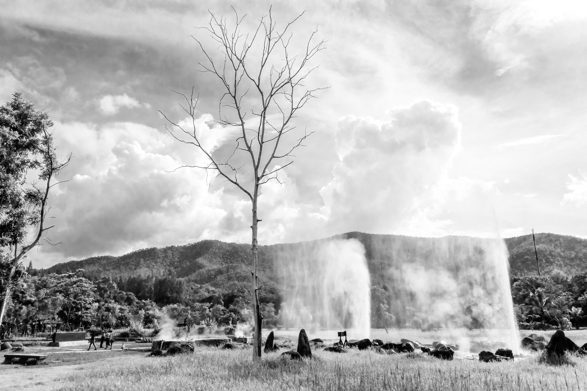 San Kamphaeng Hot Springs - น้ำพุร้อนสันกำแพง อ.แม่ออน