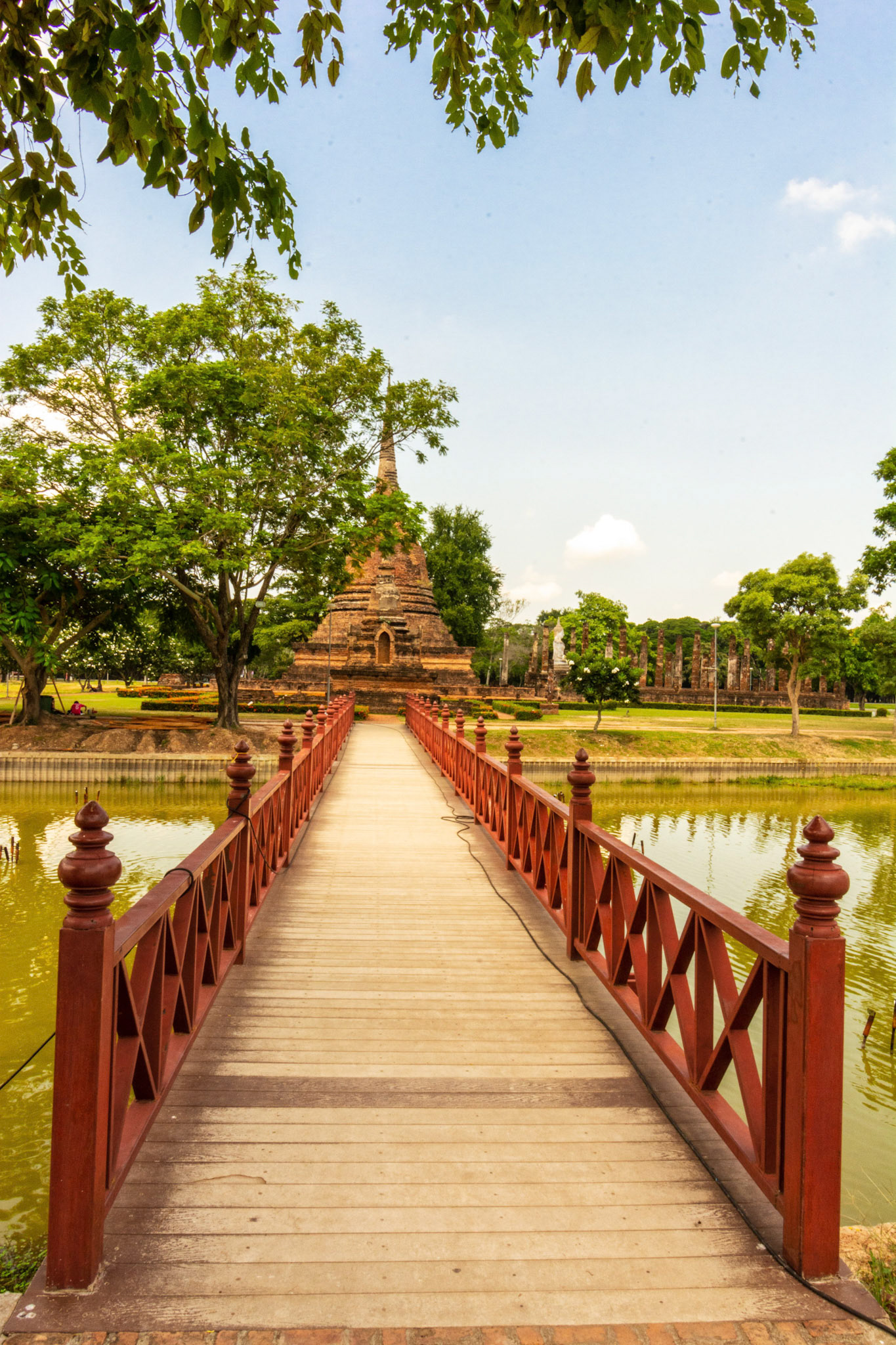 Wat Sa-Si - วัดสระศรี