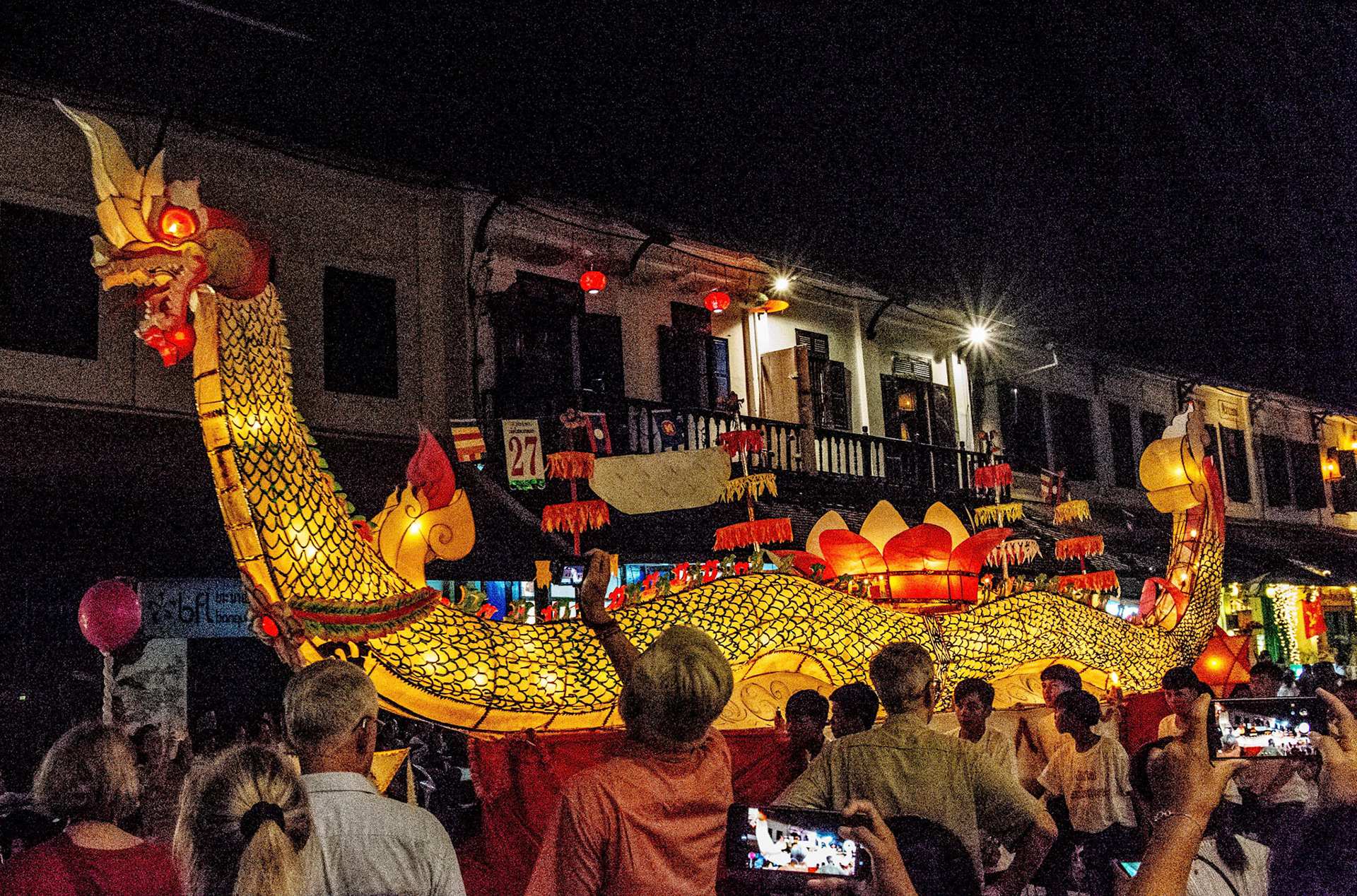 Lai Heua Fai (Lantern Festival) Parade