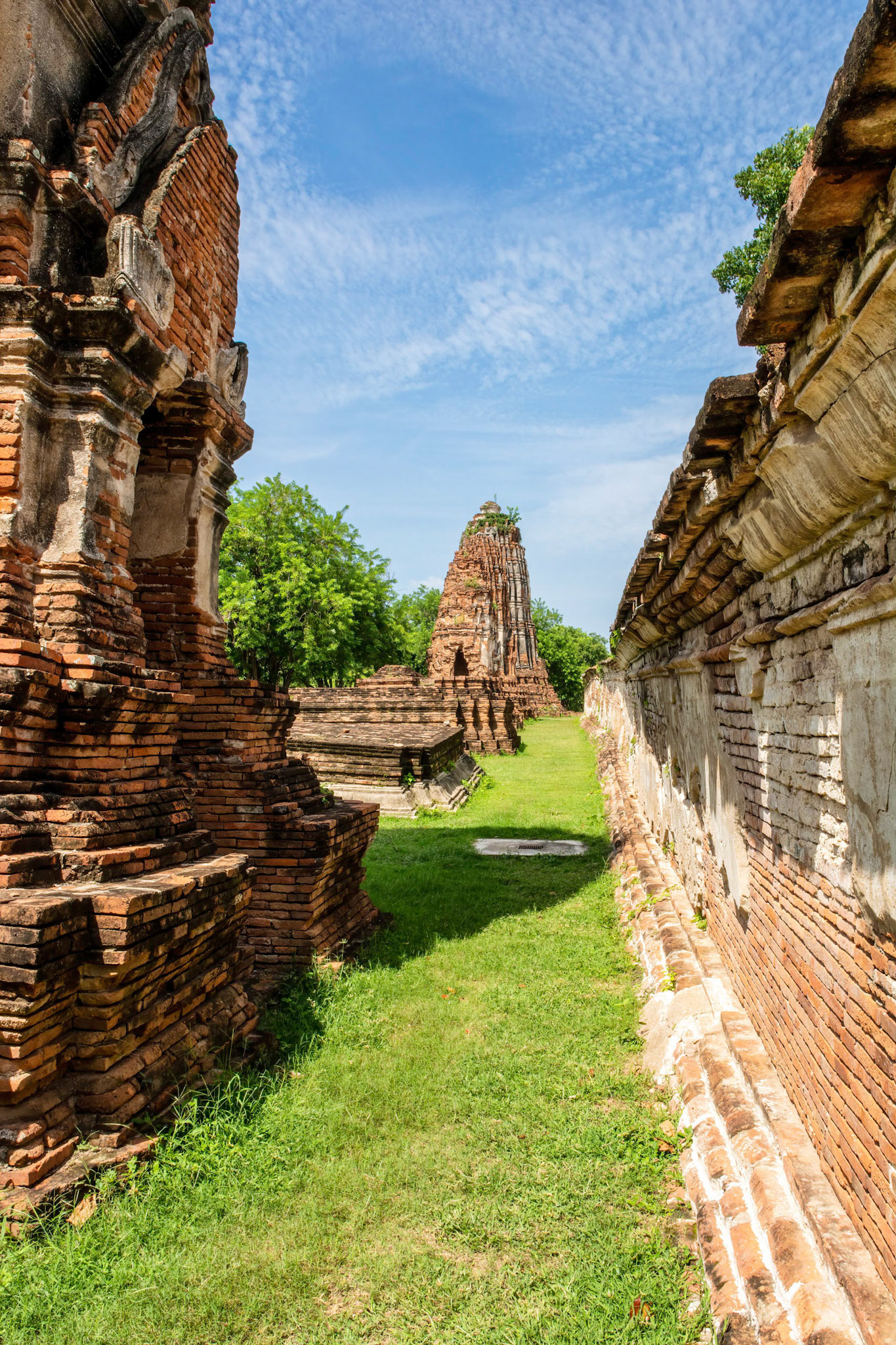 Wat Maha That, built in 1374 and destroyed by the Burmese in 1767.